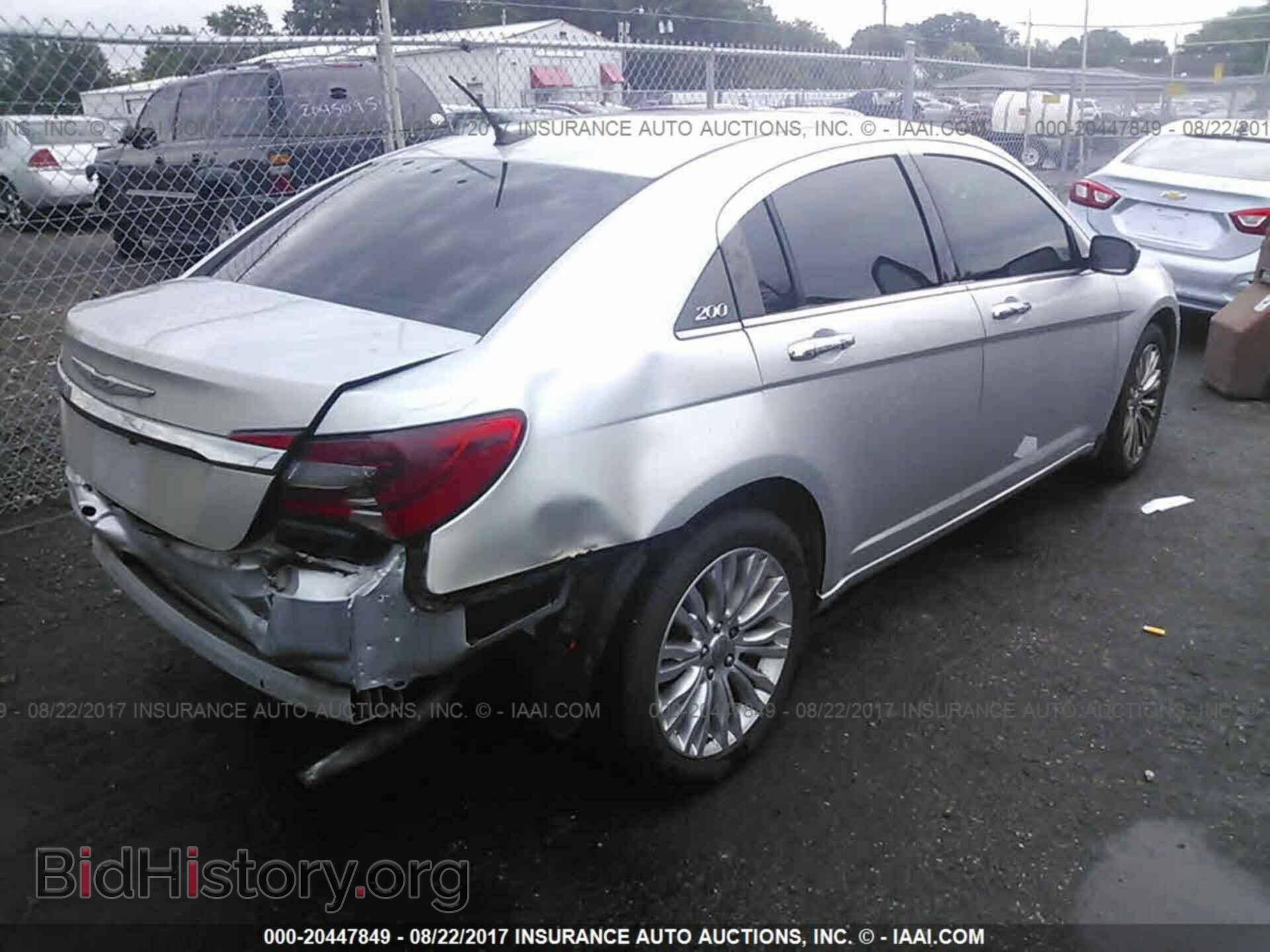 2012 Chrysler 200 - VIN: 1C3CCBCB9CN258056 - Фото 4