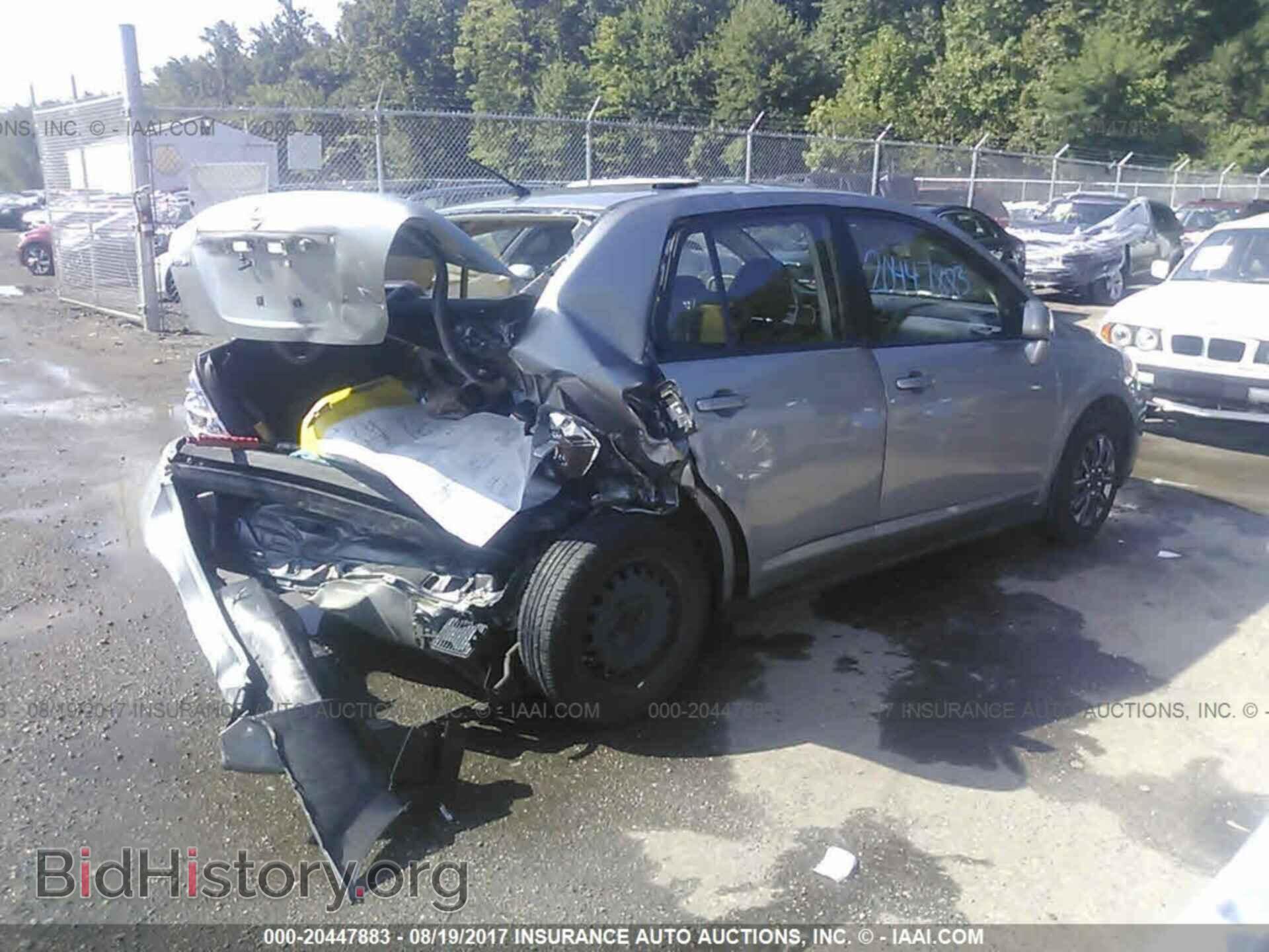2011 Nissan Versa - VIN: 3N1BC1AP1BL432865 - Photo 4