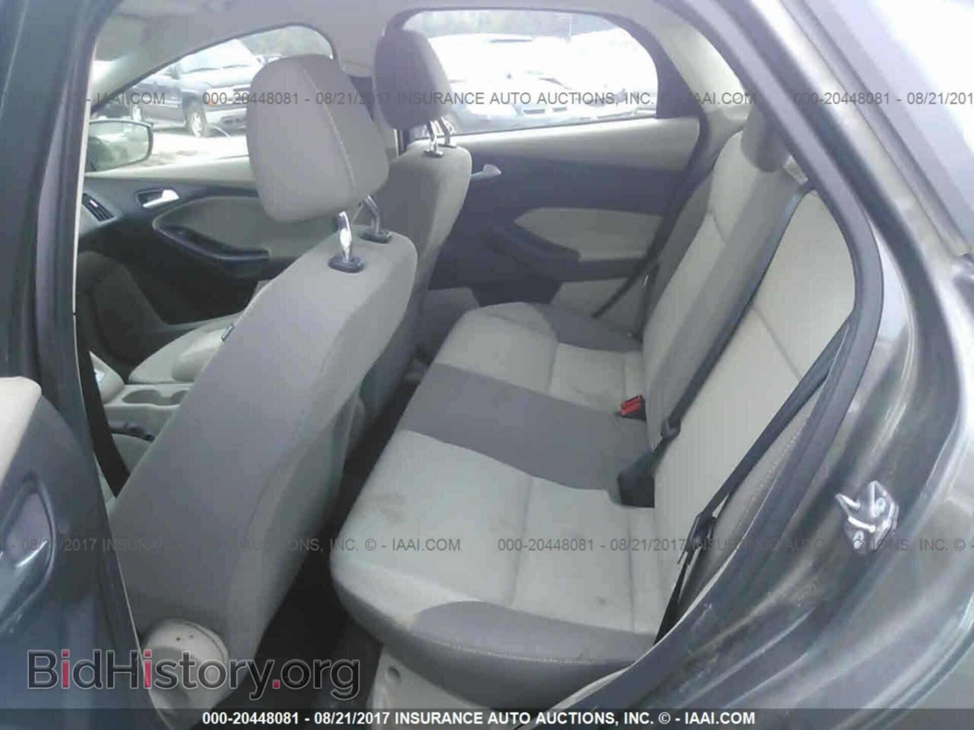 2012 Ford Focus - VIN: 1FAHP3F28CL220245 - Photo 8