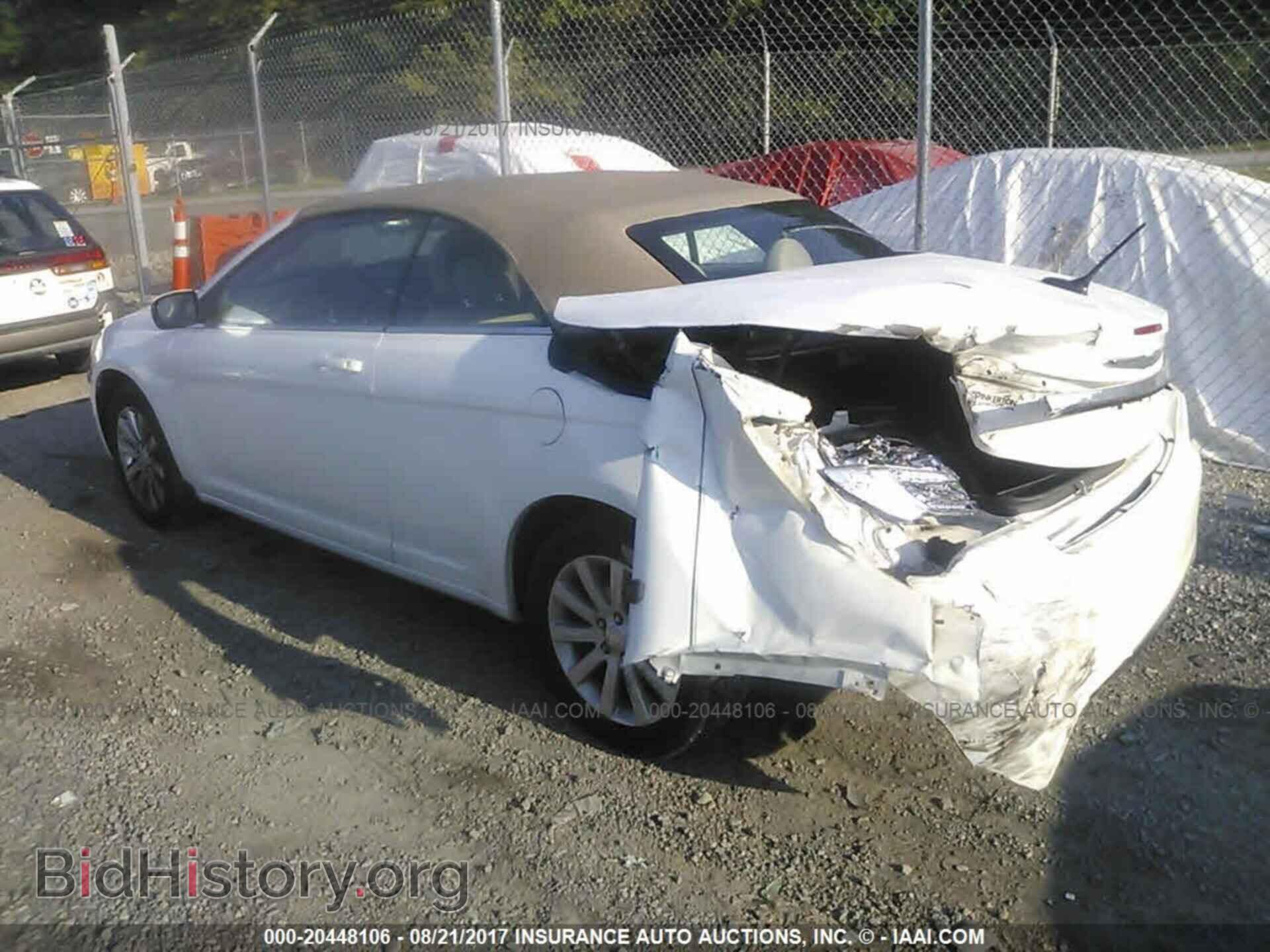 2013 Chrysler 200 - VIN: 1C3BCBEB4DN512007 - Photo 3