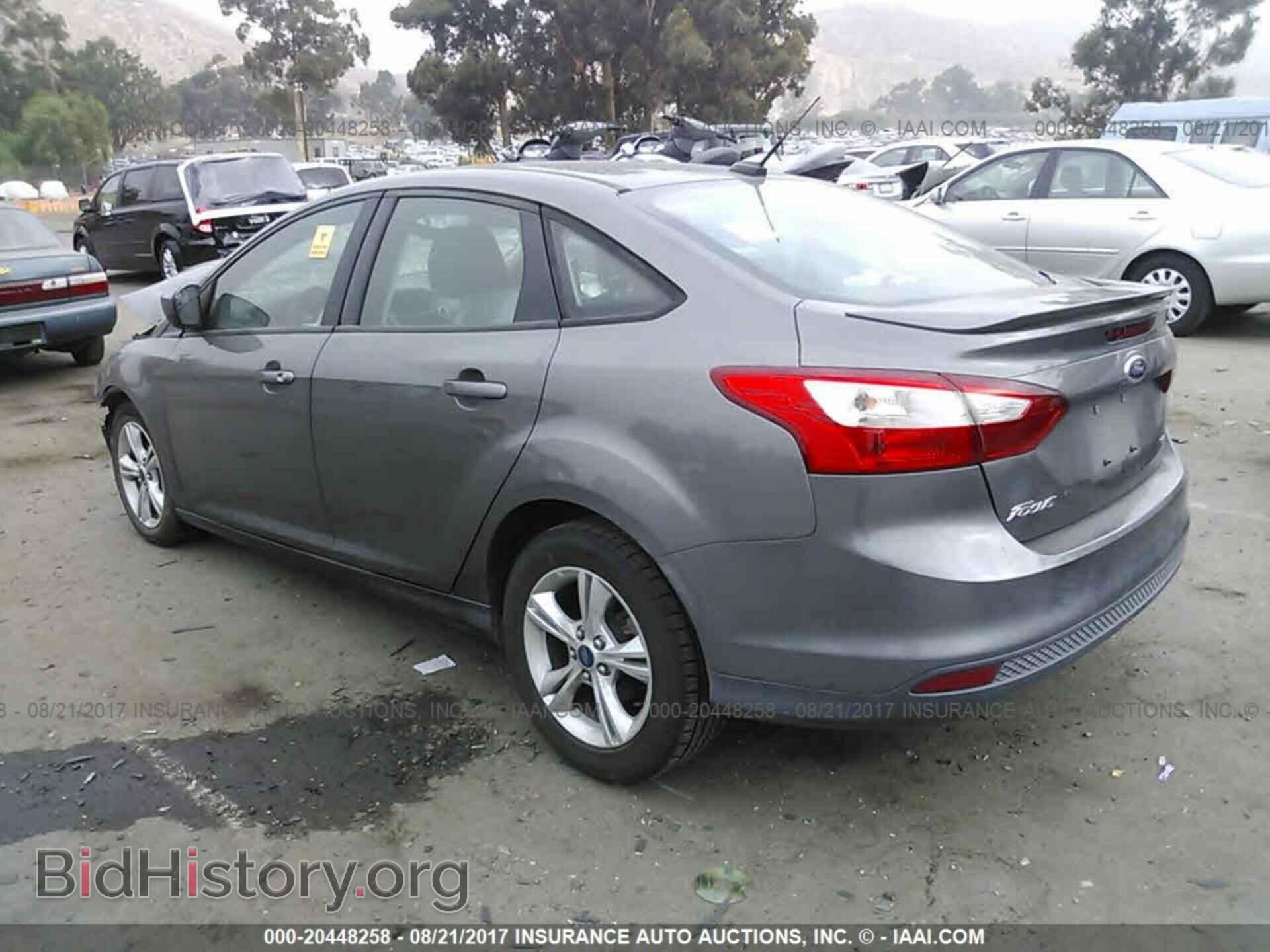 2012 Ford Focus - VIN: 1FAHP3F26CL435901 - Фото 3