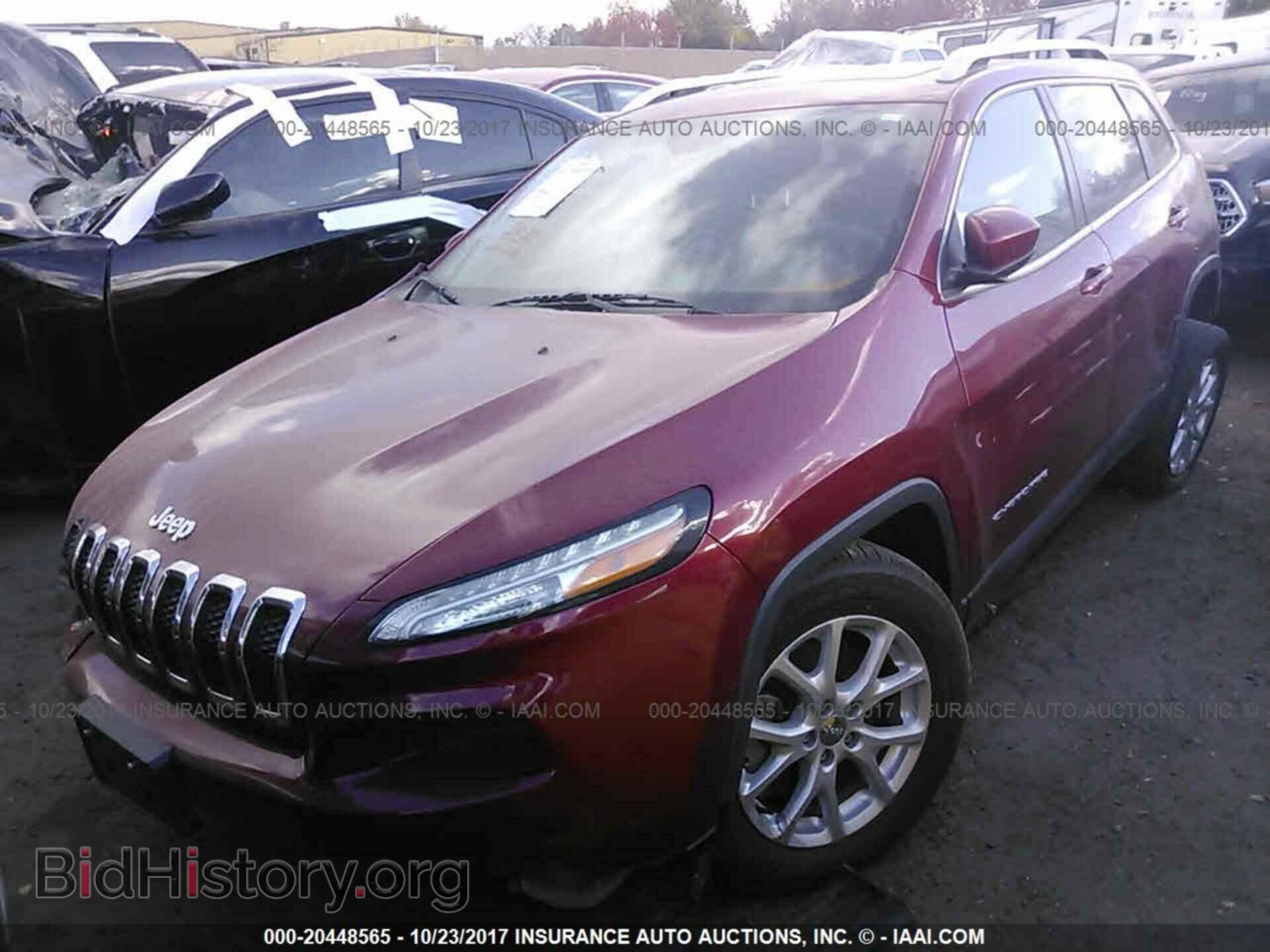 2015 Jeep Cherokee - VIN: 1C4PJMCS3FW624493 - Фото 2