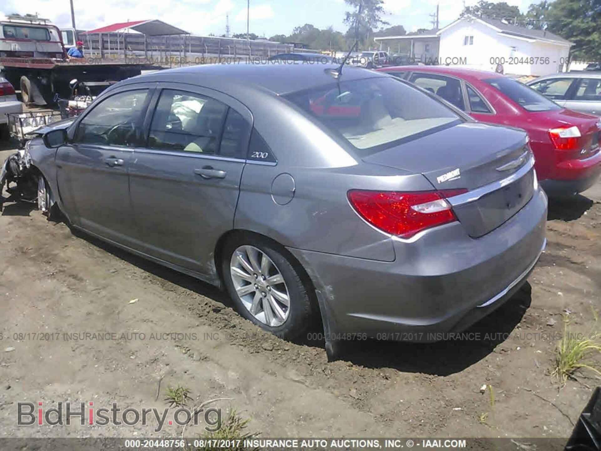 2012 Chrysler 200 - VIN: 1C3CCBBB0CN226596 - Фото 3