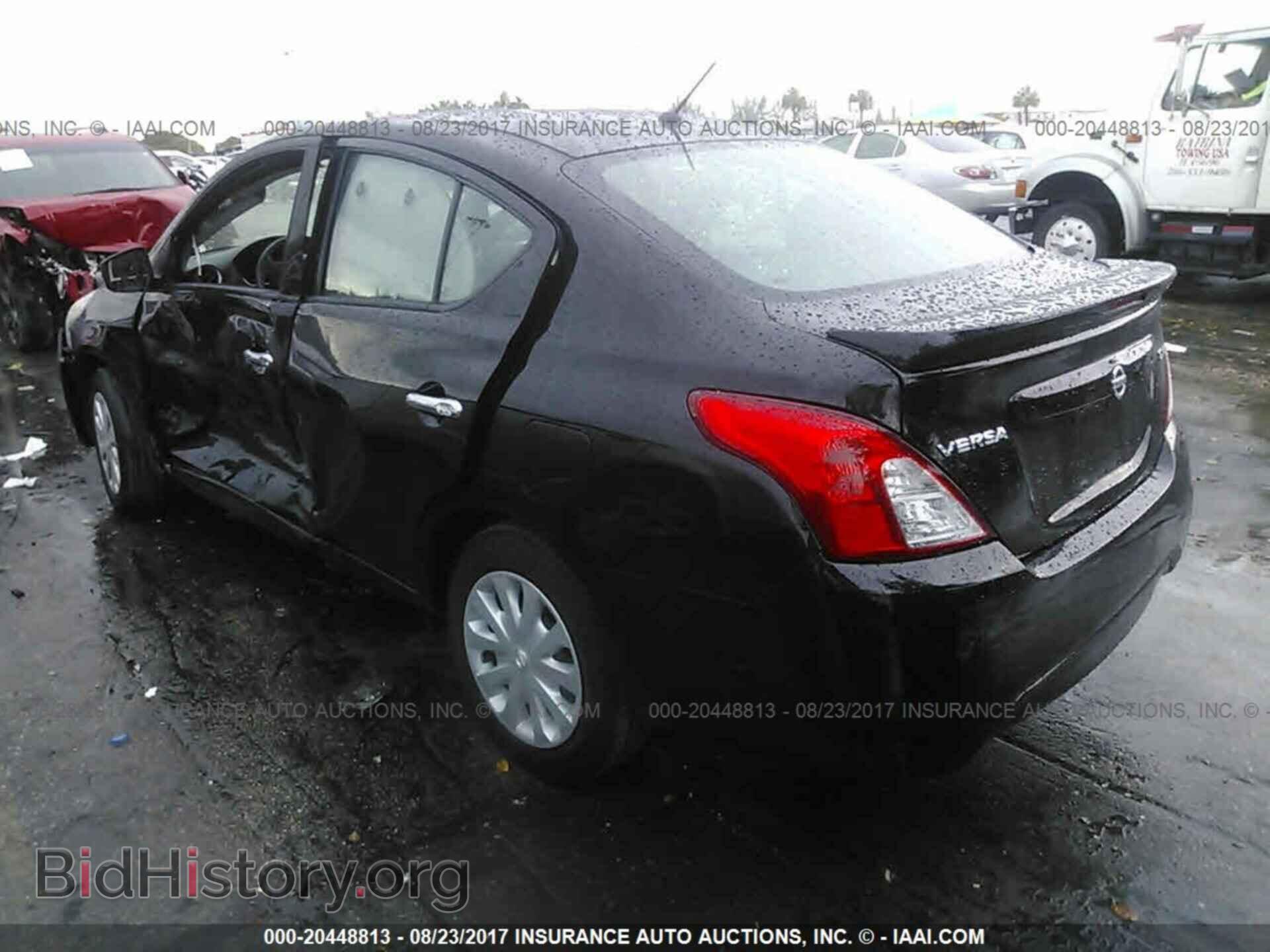 2017 Nissan Versa - VIN: 3N1CN7AP5HL829392 - Фото 3