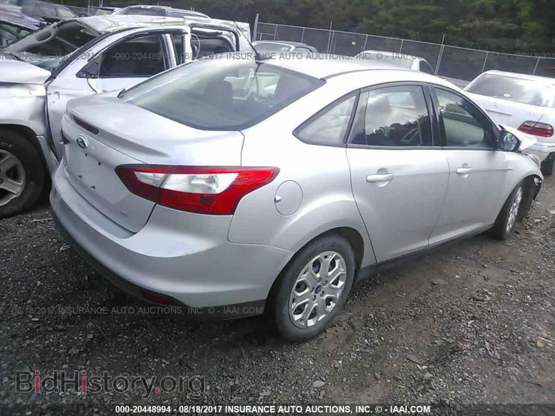 2012 Ford Focus - VIN: 1FAHP3F24CL179645 - Photo 4
