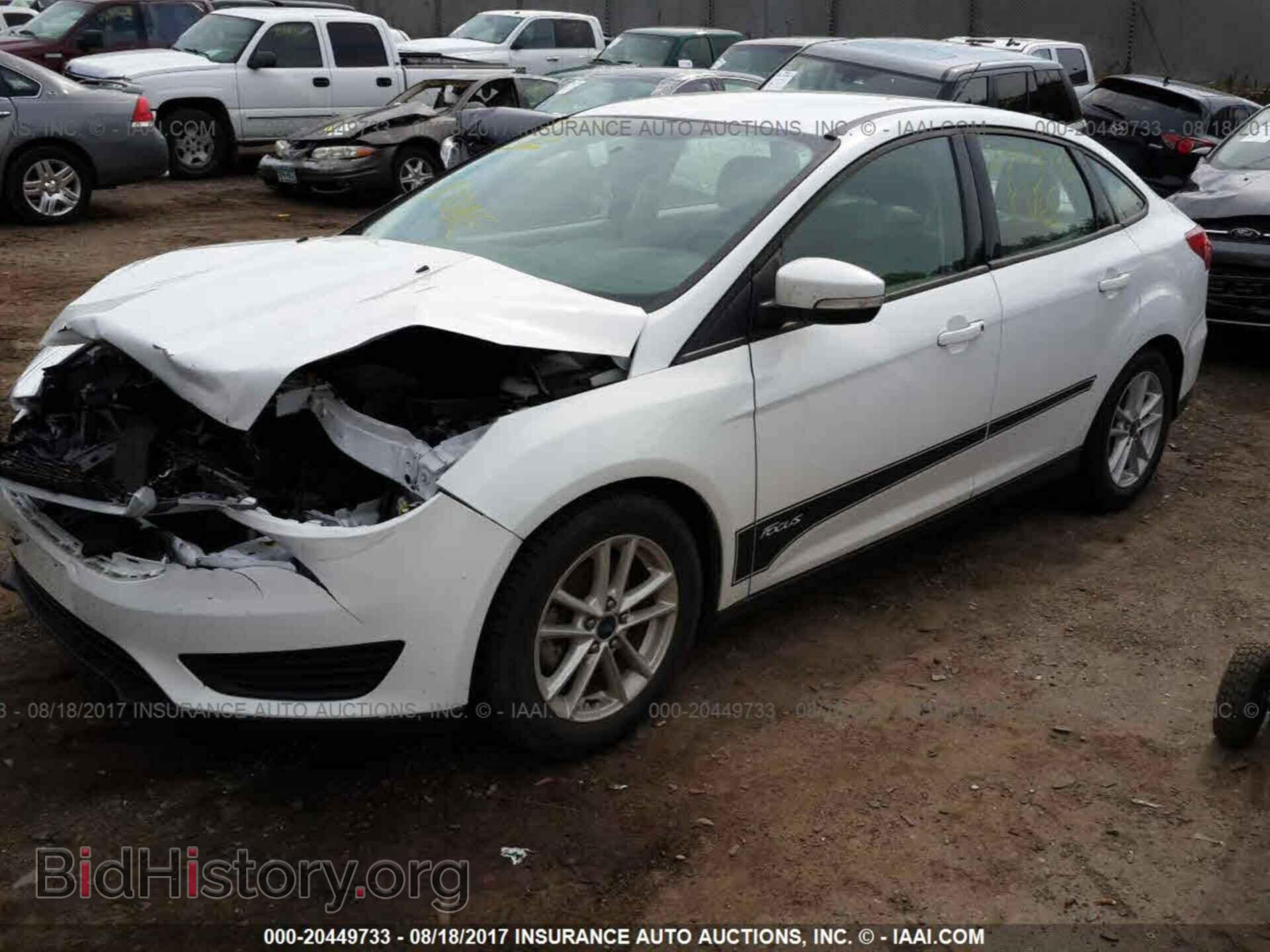 2015 Ford Focus - VIN: 1FADP3F23FL244956 - Photo 2