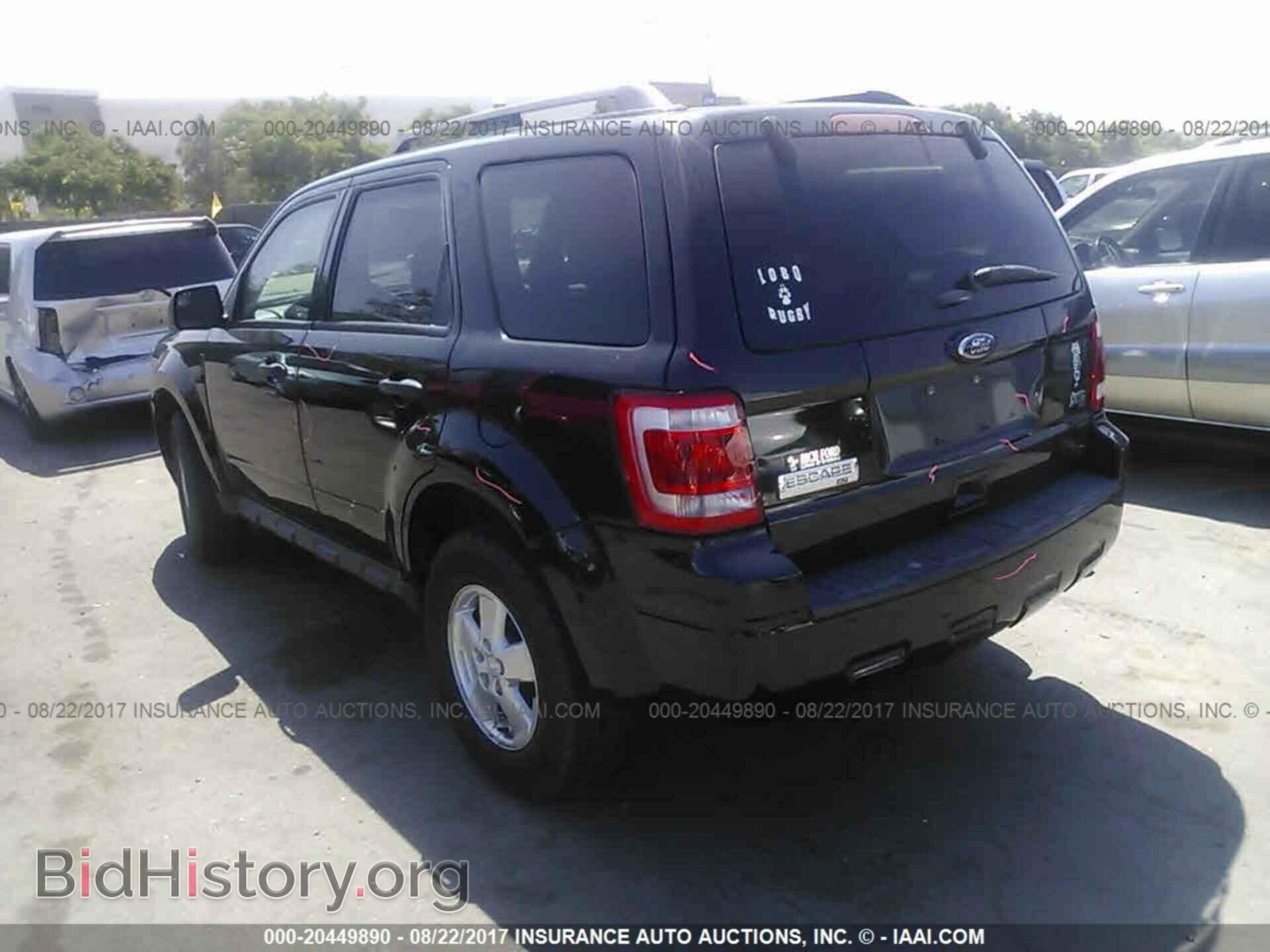 2012 Ford Escape - VIN: 1FMCU0DG5CKA64886 - Фото 3