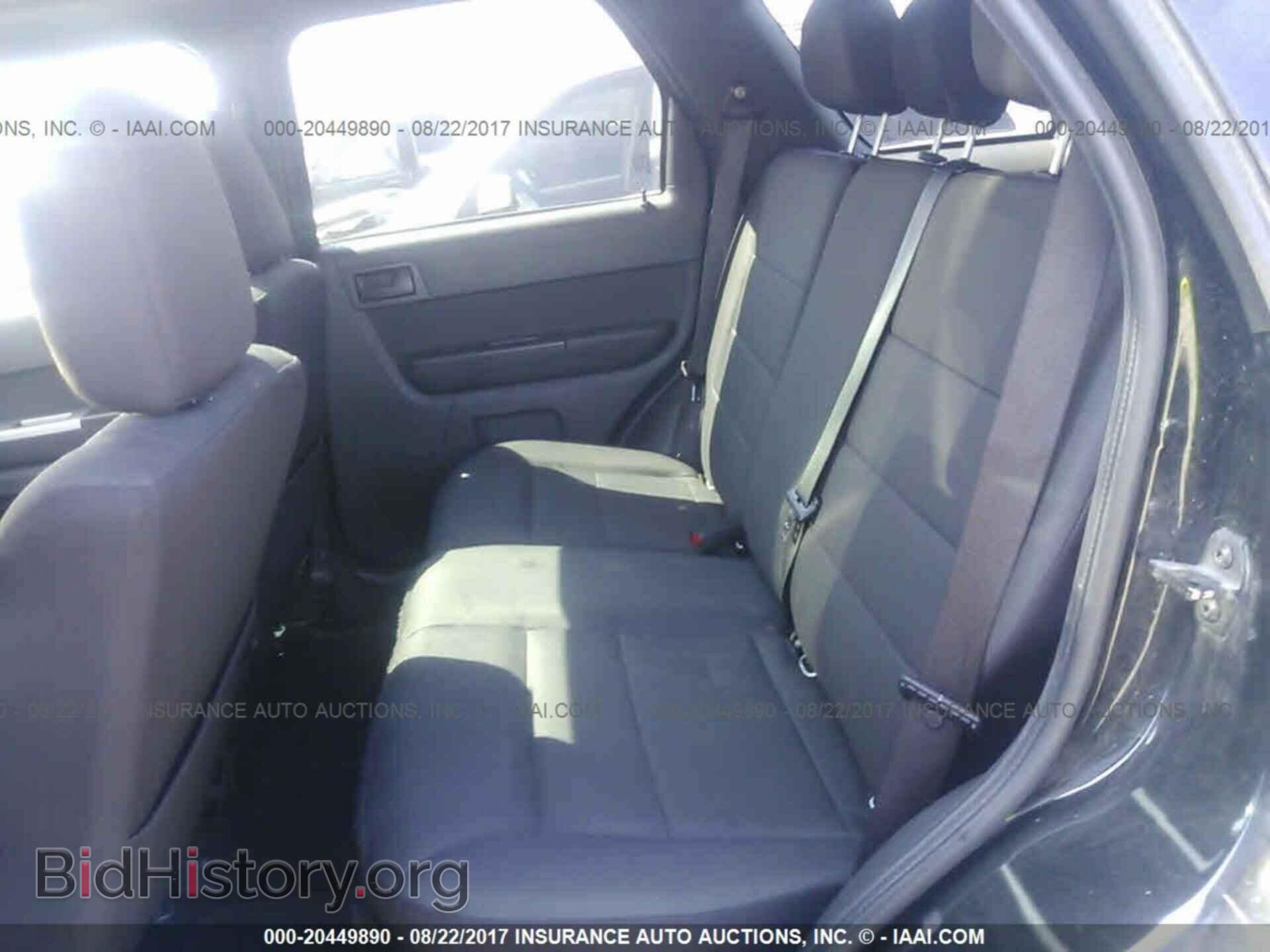 2012 Ford Escape - VIN: 1FMCU0DG5CKA64886 - Фото 8