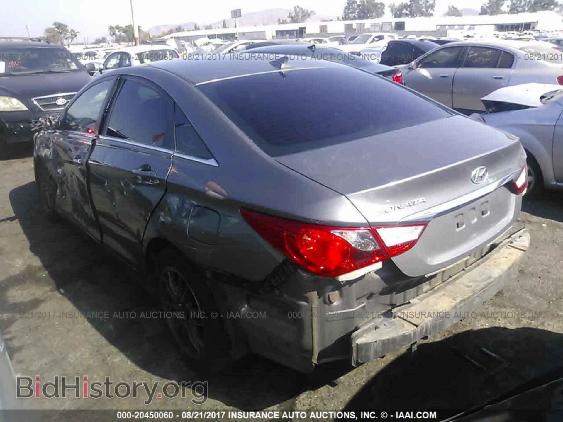 2012 Hyundai Sonata - VIN: 5NPEB4AC5CH490409 - Фото 3