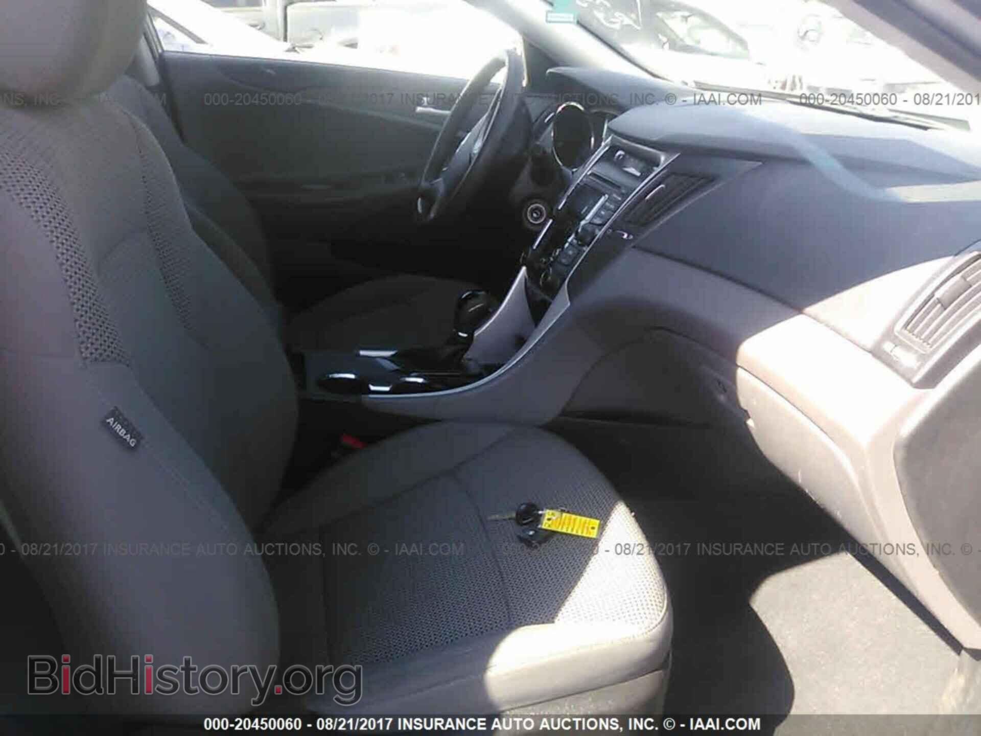 2012 Hyundai Sonata - VIN: 5NPEB4AC5CH490409 - Фото 5