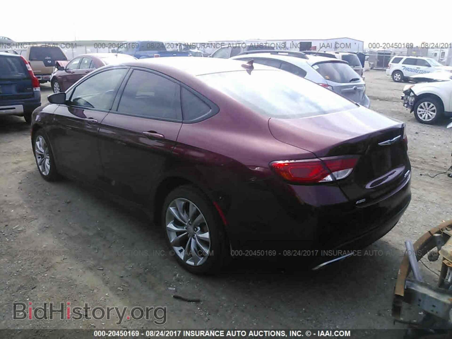 2015 Chrysler 200 - VIN: 1C3CCCDG4FN523180 - Photo 3