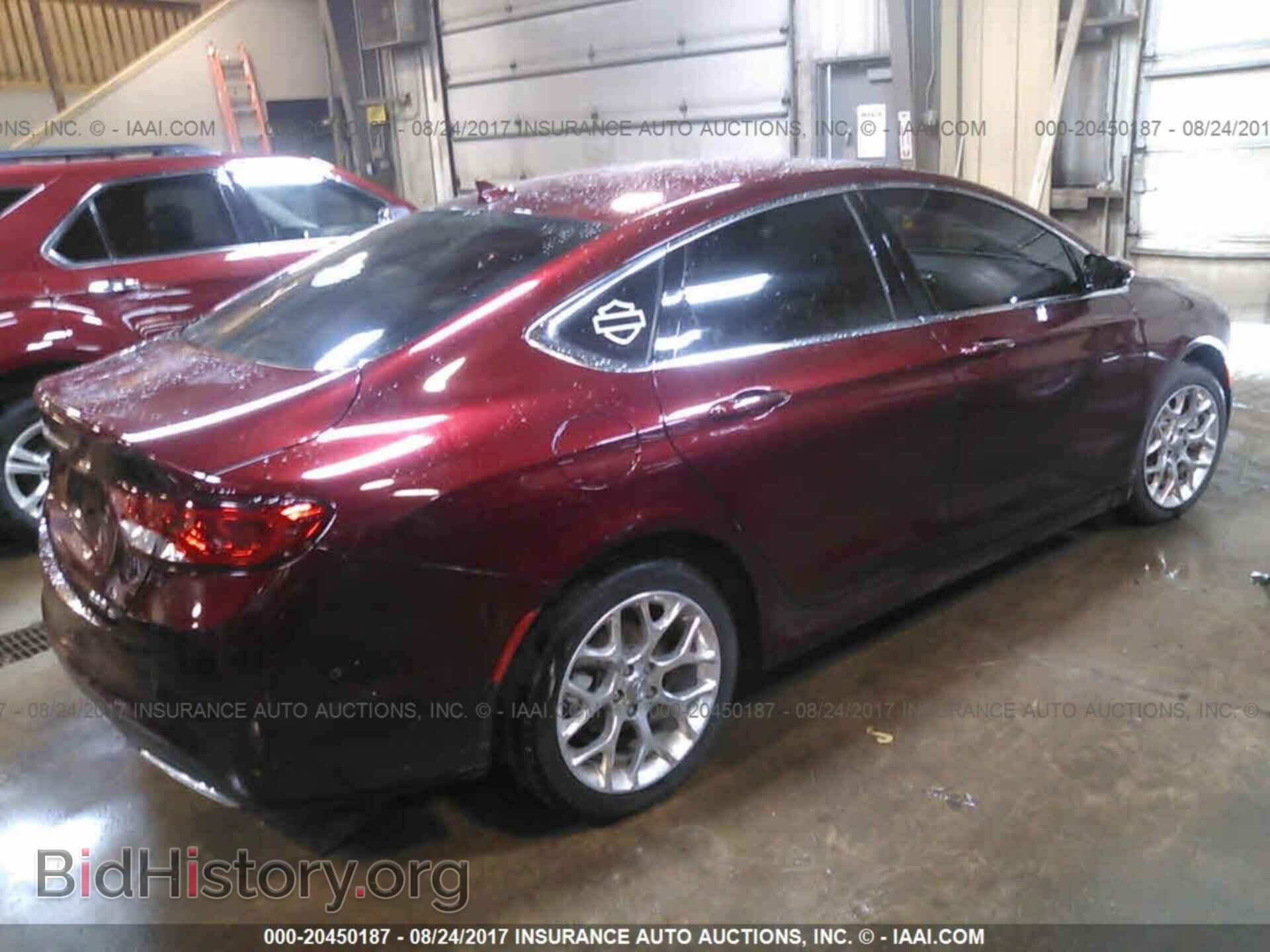 2015 Chrysler 200 - VIN: 1C3CCCCG9FN740287 - Photo 4