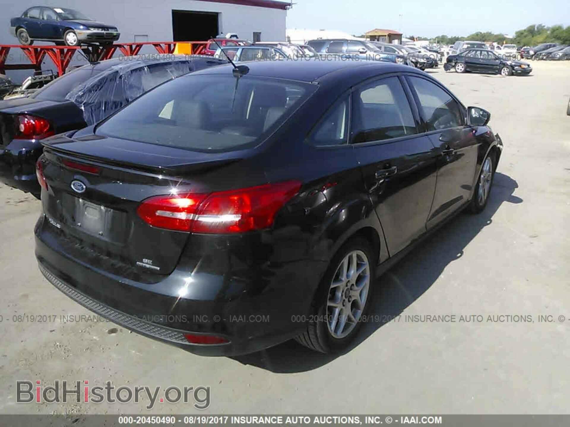 2015 Ford Focus - VIN: 1FADP3F2XFL261222 - Фото 4