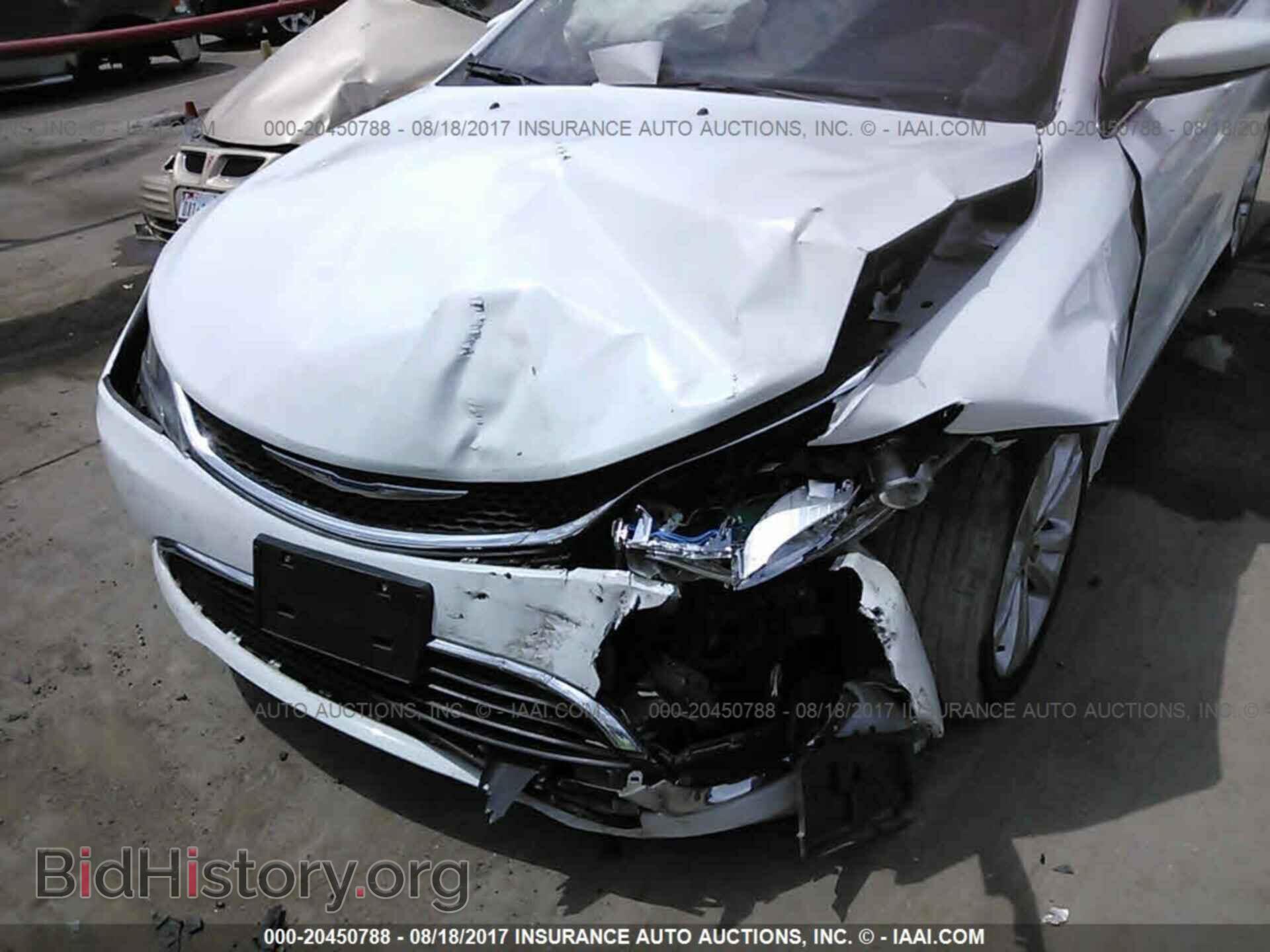 2015 Chrysler 200 - VIN: 1C3CCCAB5FN685652 - Photo 6