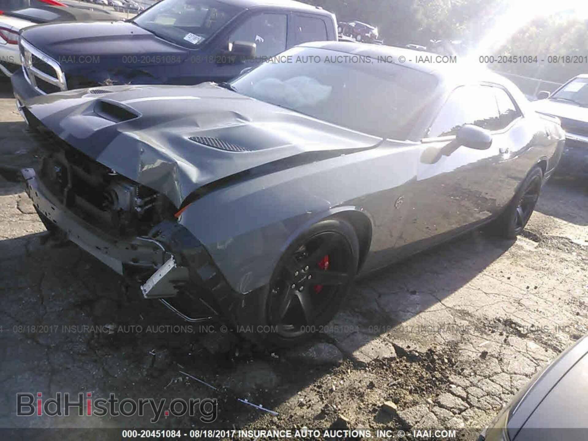 2017 Dodge Challenger - VIN: 2C3CDZC99HH553998 - Фото 2