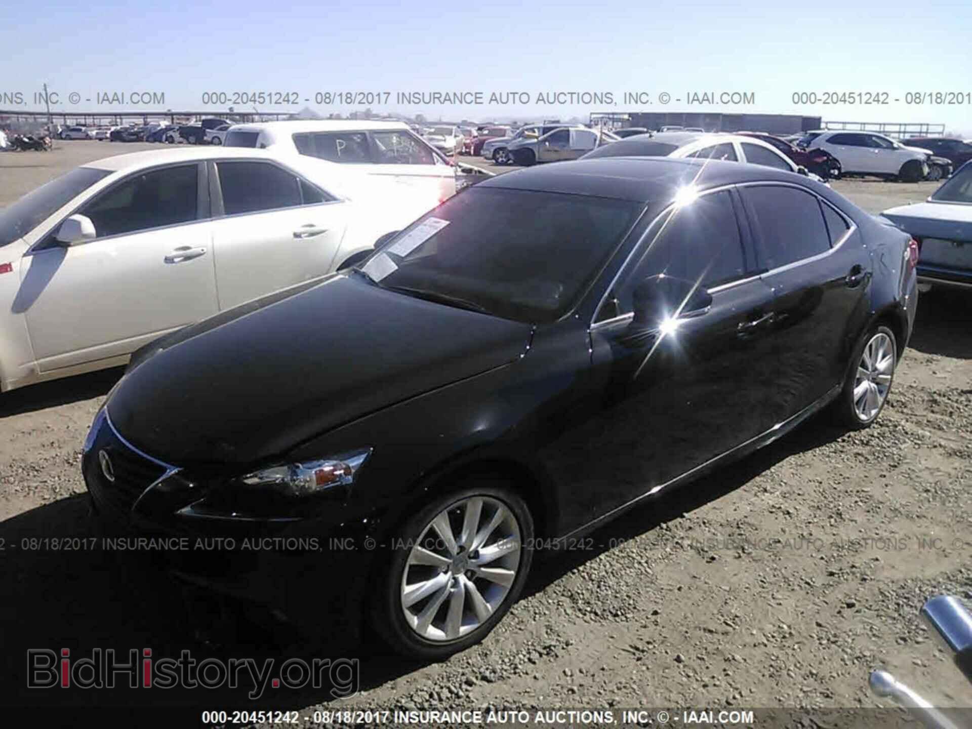 2014 Lexus Is - VIN: JTHBF1D22E5026231 - Photo 2