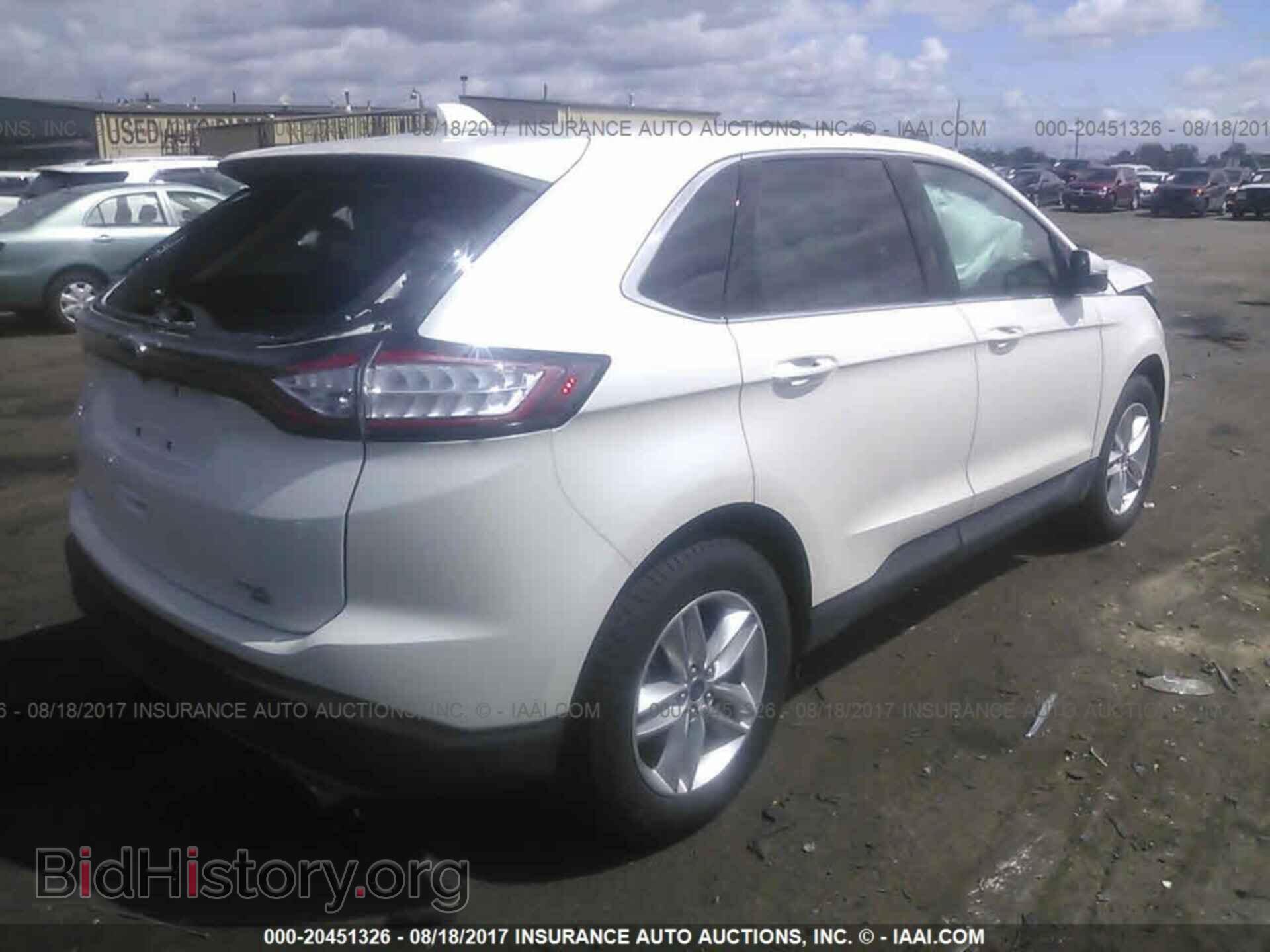 2017 Ford Edge - VIN: 2FMPK4J8XHBB10144 - Photo 4