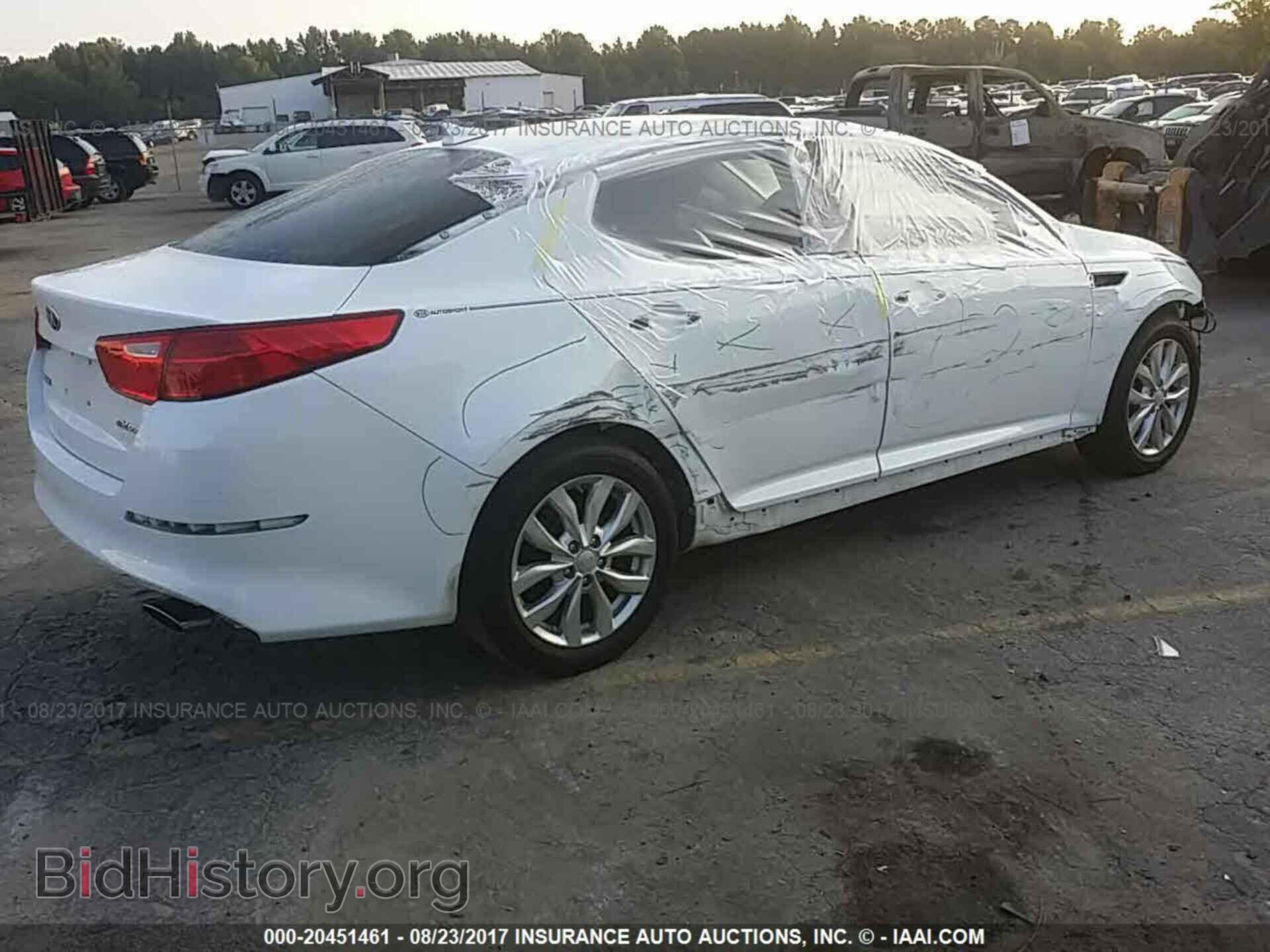 2014 Kia Optima - VIN: 5XXGN4A71EG280892 - Photo 4