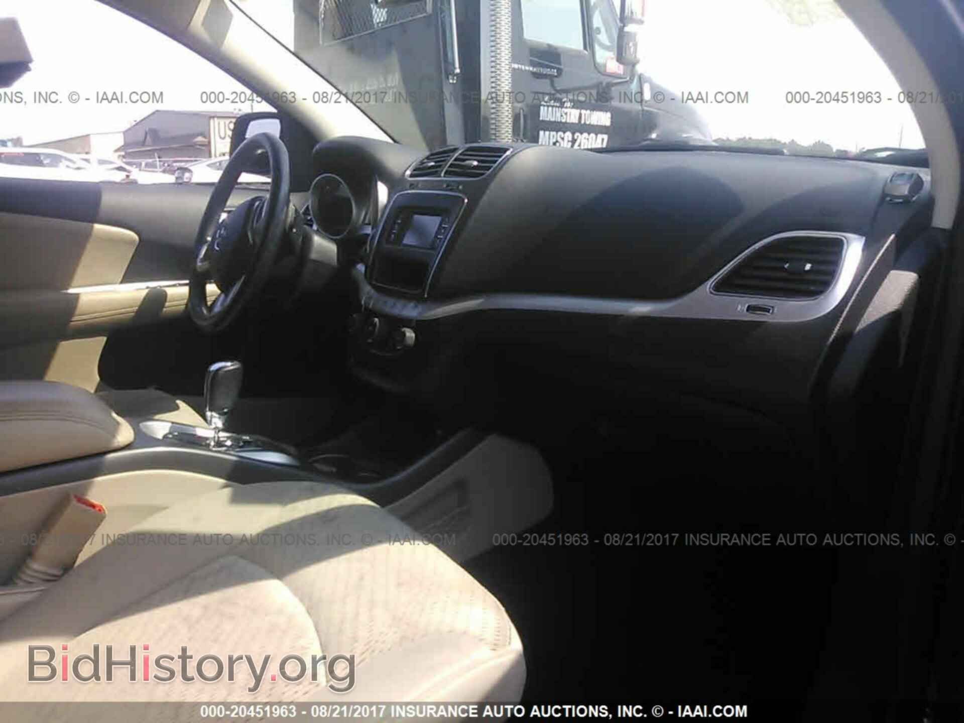 2011 Dodge Journey - VIN: 3D4PG4FB3BT550019 - Фото 5