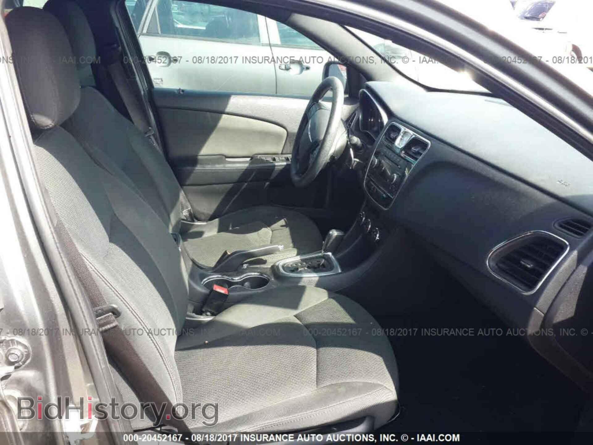 2012 Chrysler 200 - VIN: 1C3CCBAB5CN129993 - Фото 5