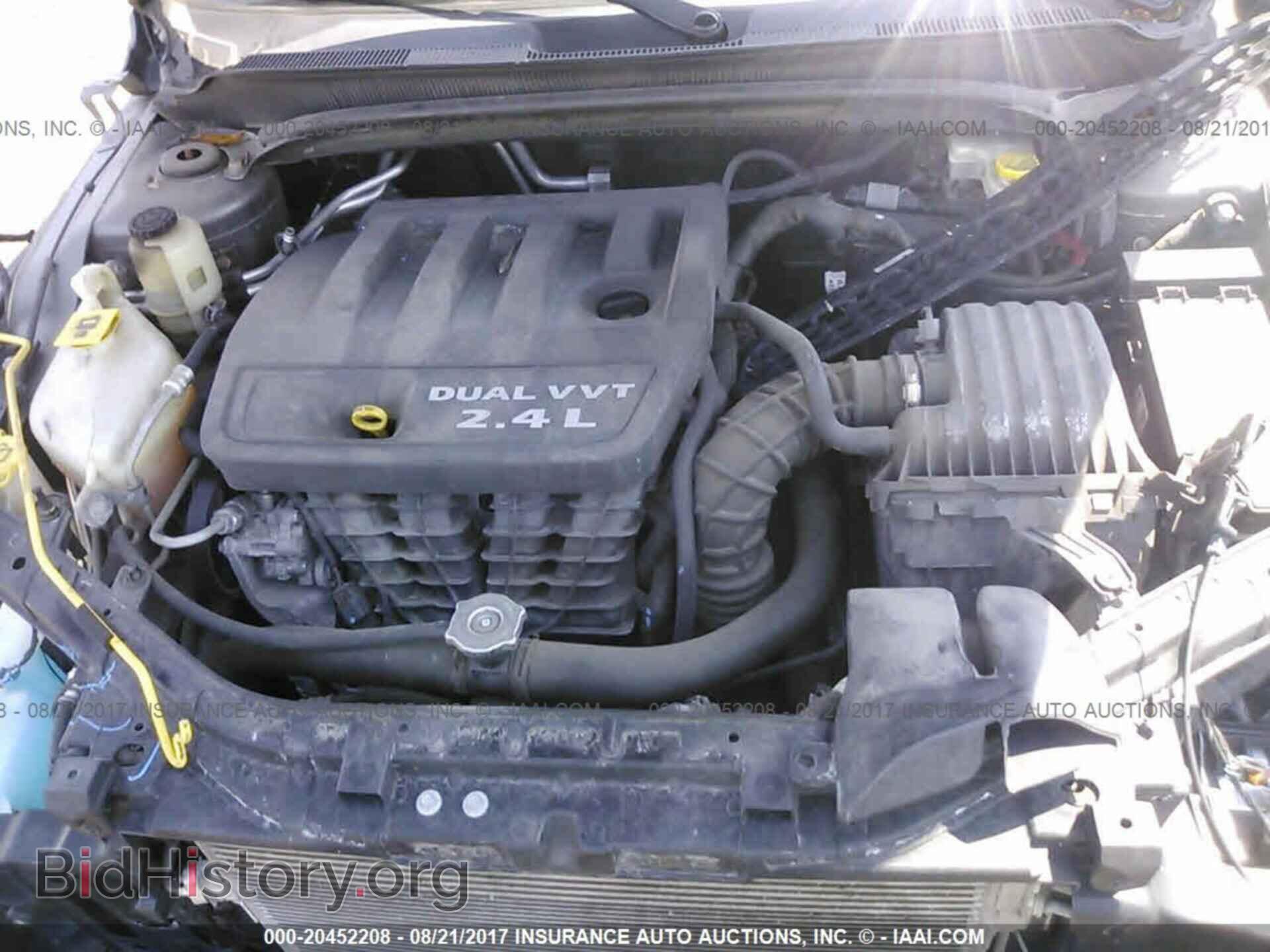 2011 Dodge Avenger - VIN: 1B3BD2FB6BN587233 - Фото 10
