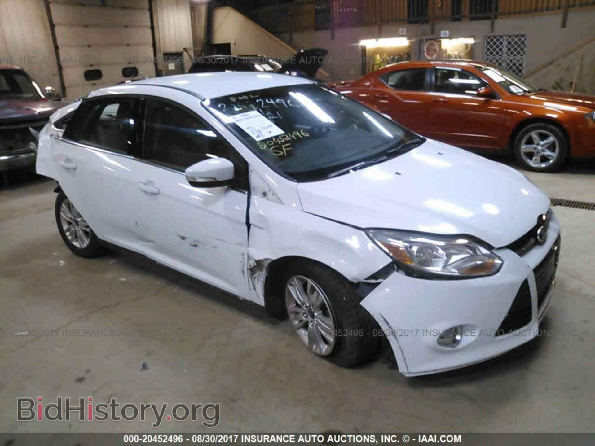 Photo 1FAHP3H21CL417030 - Ford Focus 2012