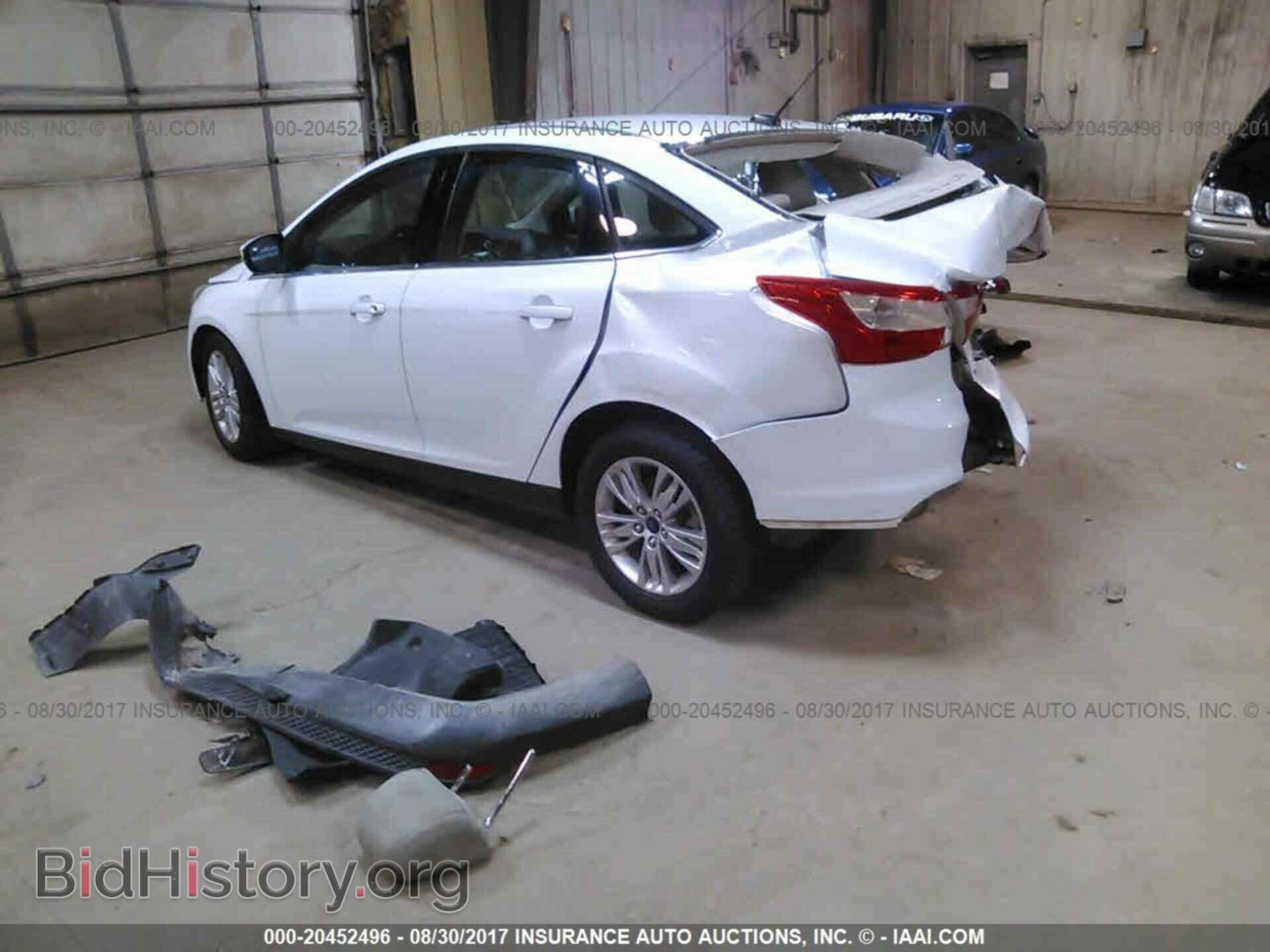 2012 Ford Focus - VIN: 1FAHP3H21CL417030 - Photo 3