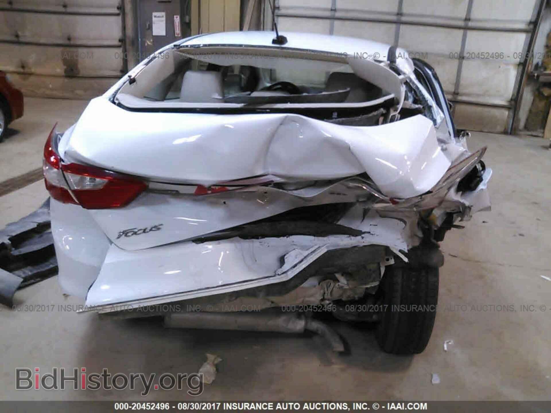 2012 Ford Focus - VIN: 1FAHP3H21CL417030 - Photo 6