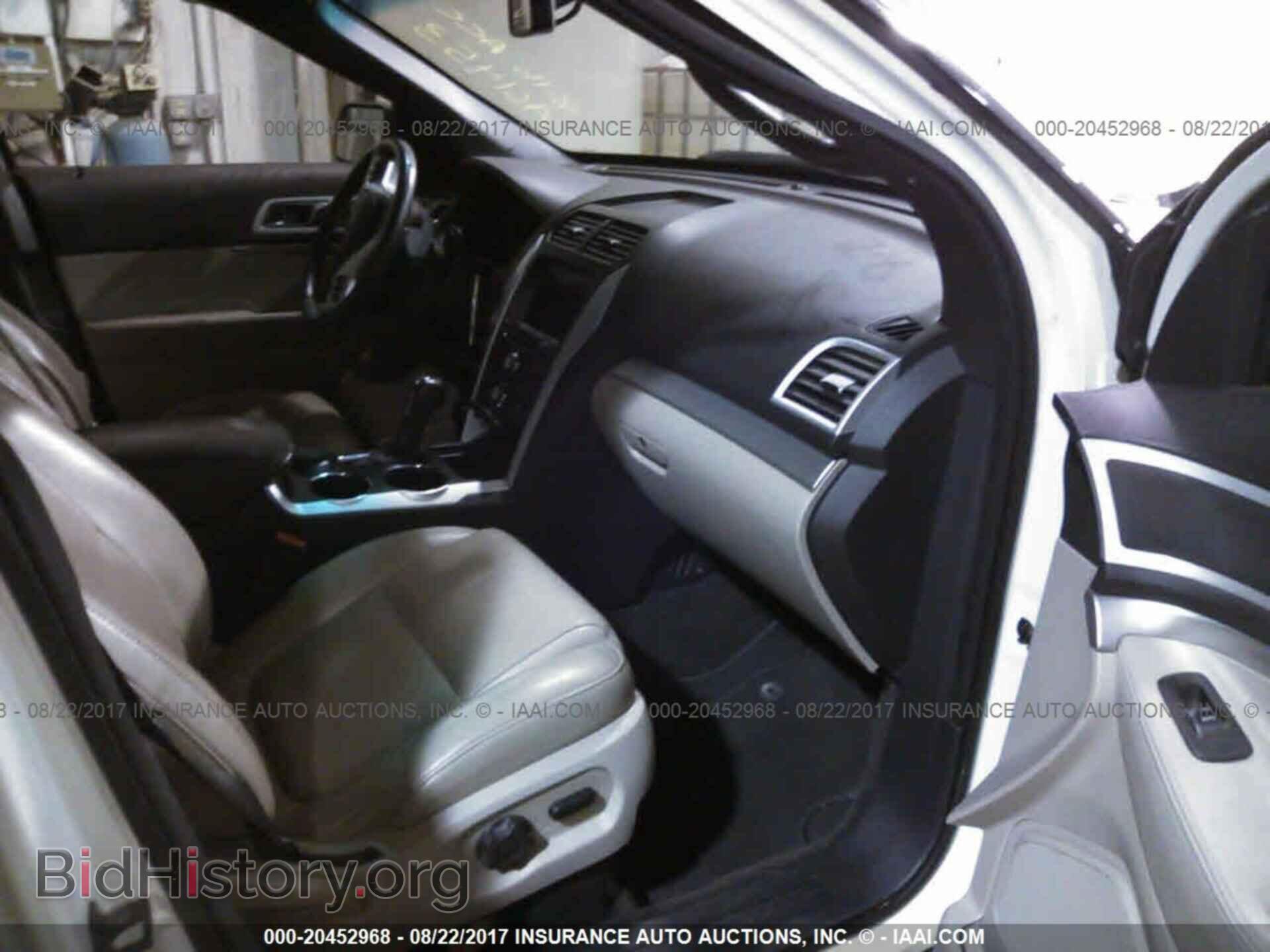 2012 Ford Explorer - VIN: 1FMHK8D86CGA61453 - Photo 5