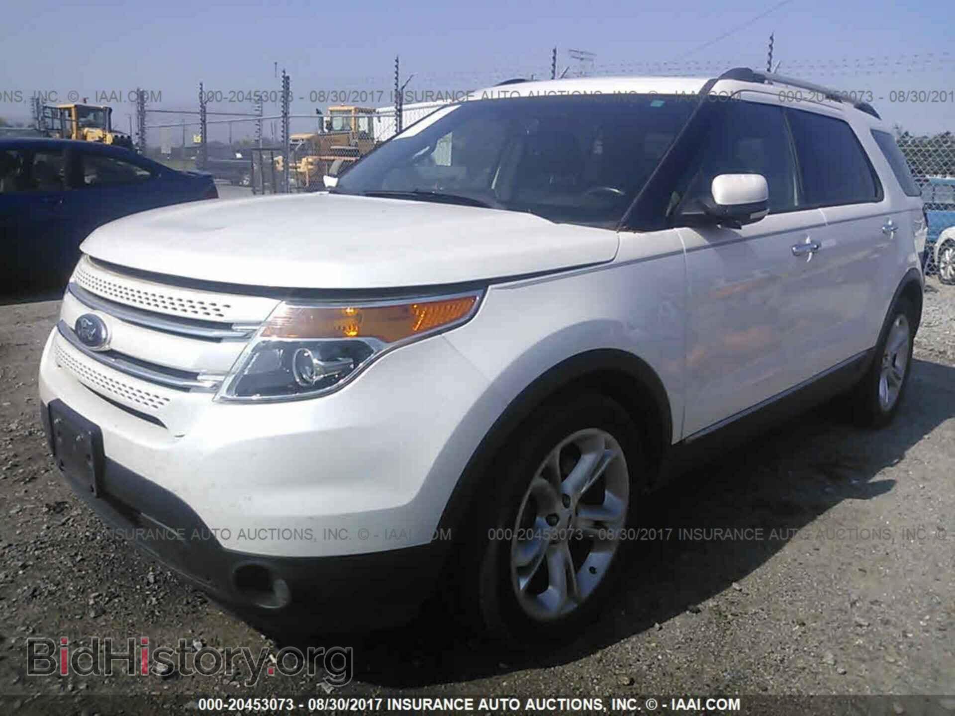 2013 Ford Explorer - VIN: 1FM5K7F81DGC18625 - Photo 2