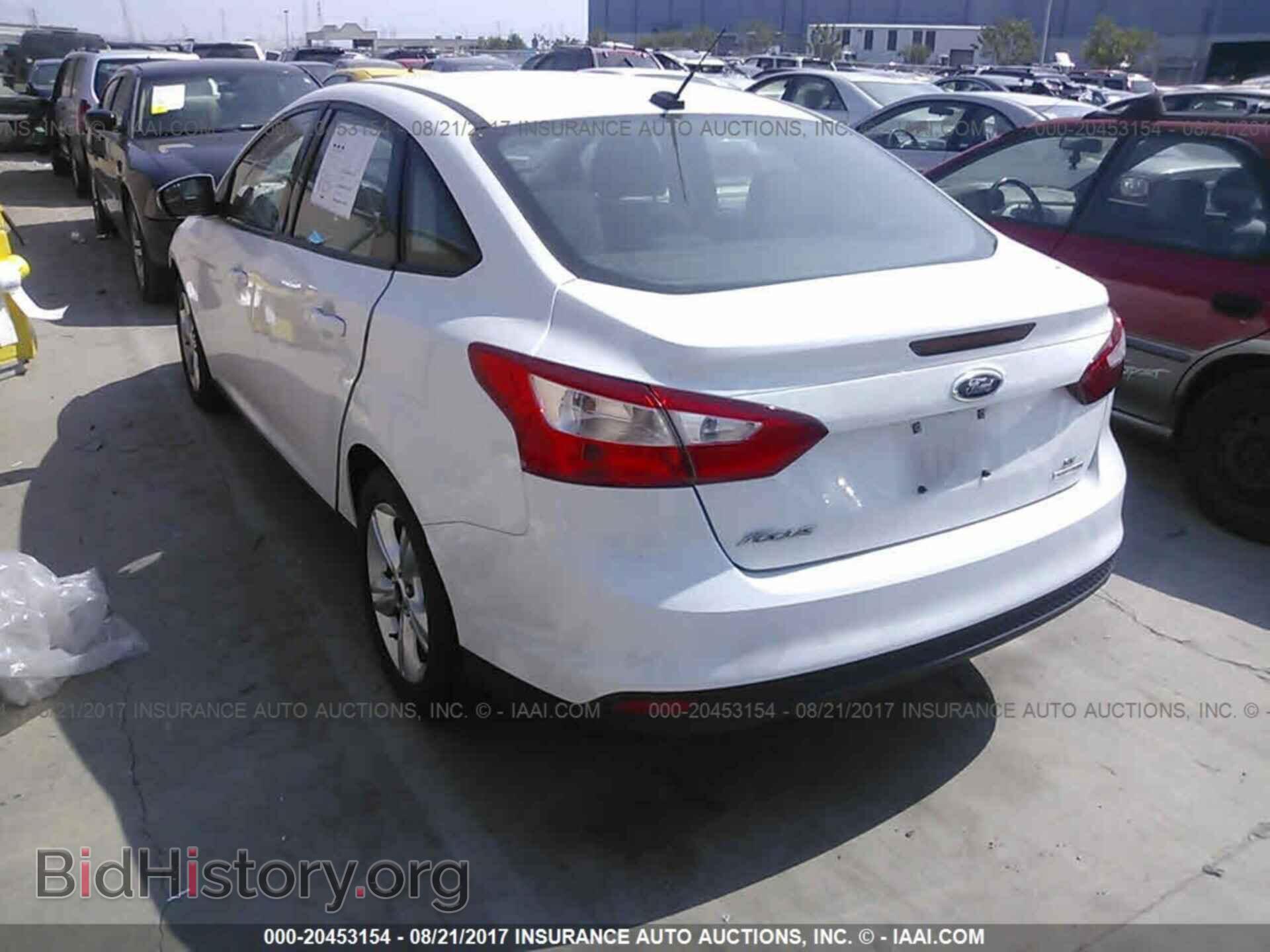 2013 Ford Focus - VIN: 1FADP3F28DL253097 - Photo 3