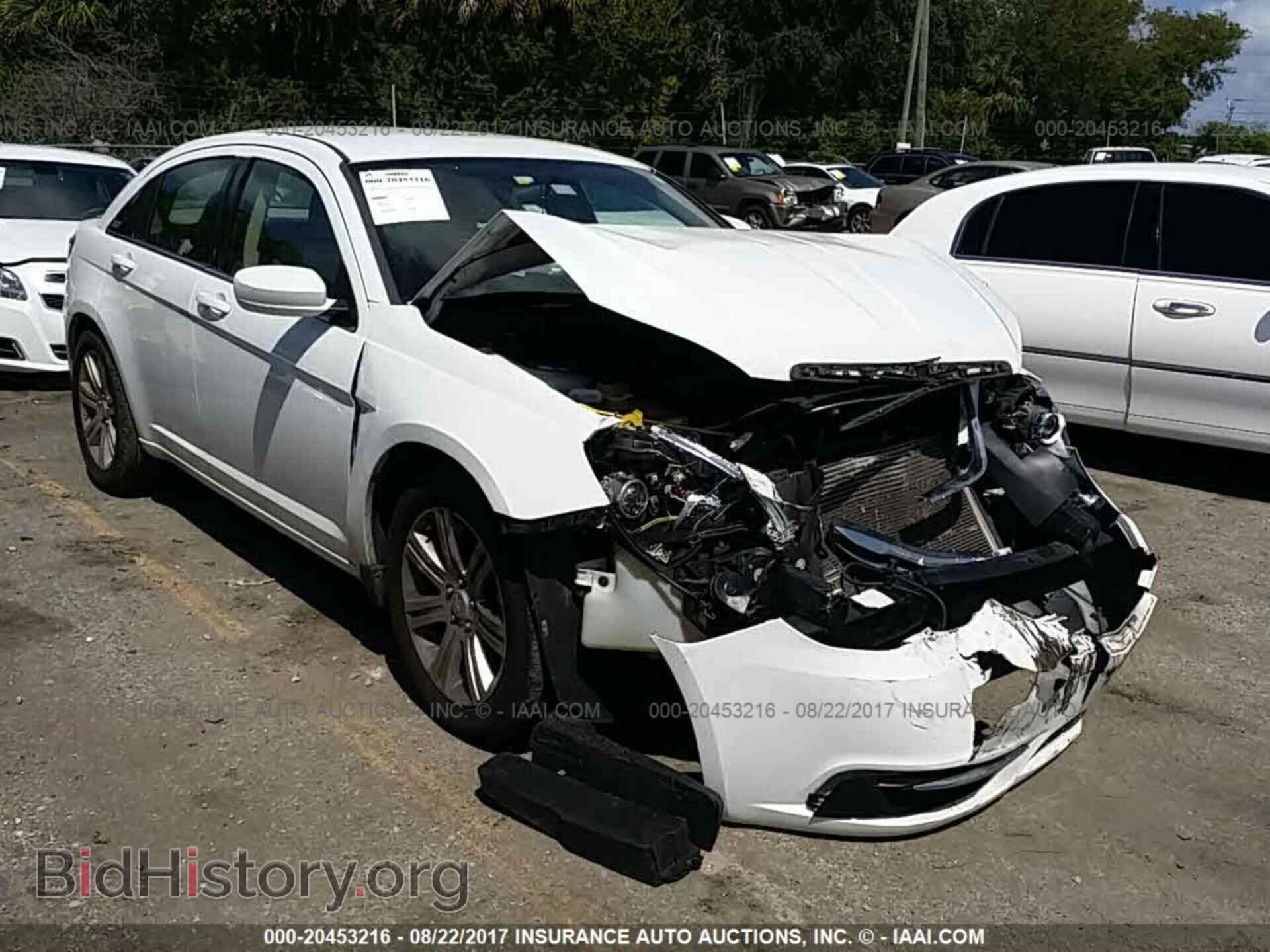 2013 Chrysler 200 - VIN: 1C3CCBAB2DN704682 - Фото 6