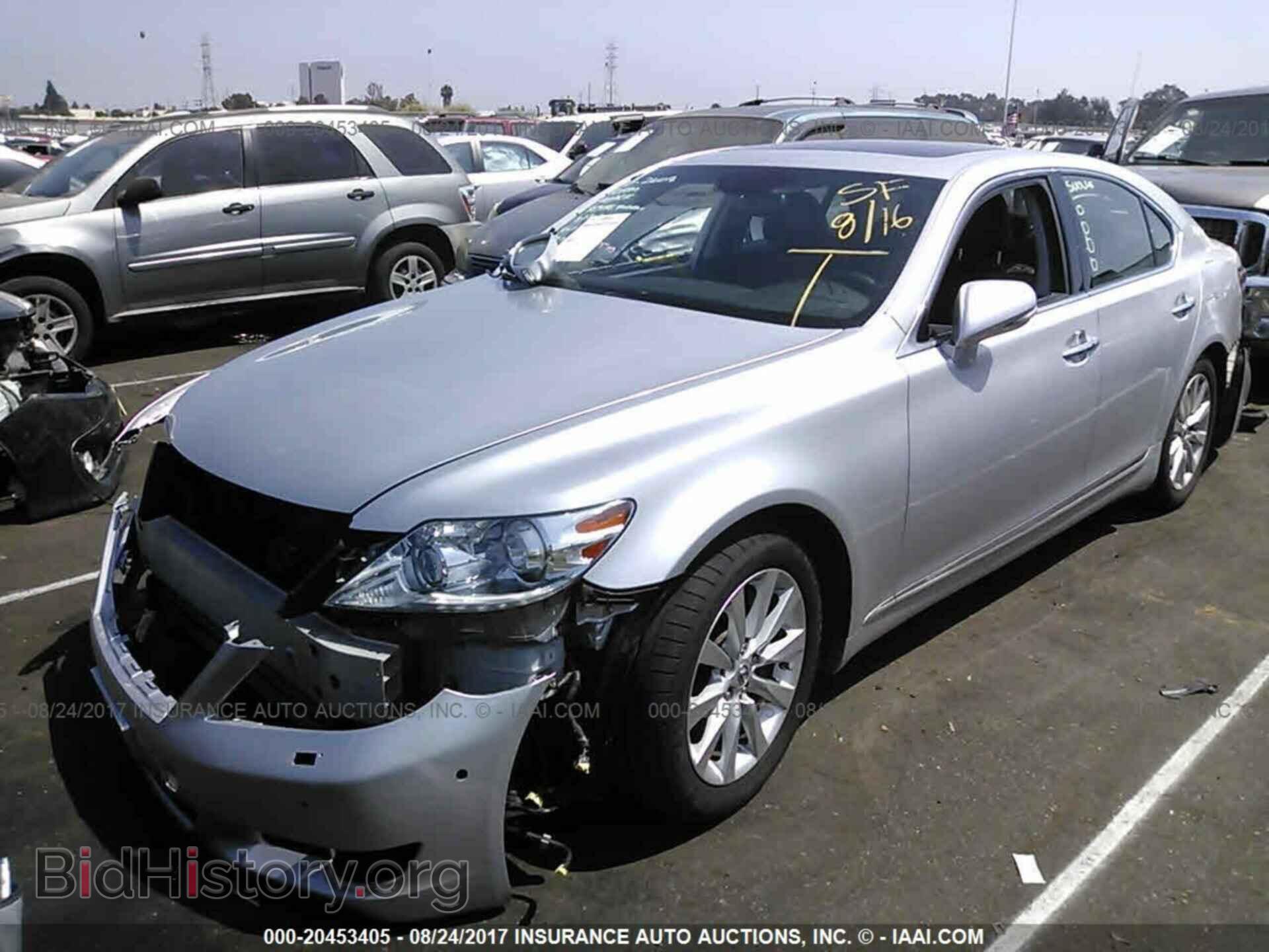 2012 Lexus Ls - VIN: JTHBL5EF0C5110997 - Фото 2