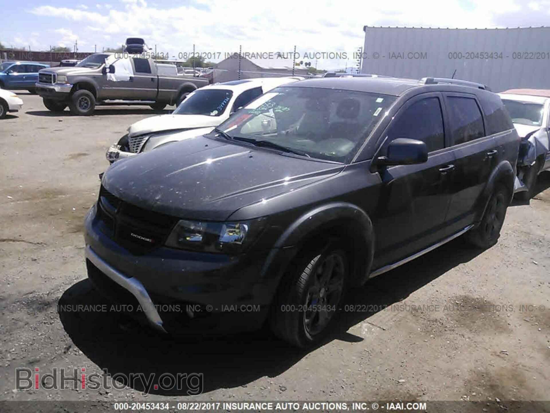 2016 Dodge Journey - VIN: 3C4PDCGB6GT143995 - Фото 2