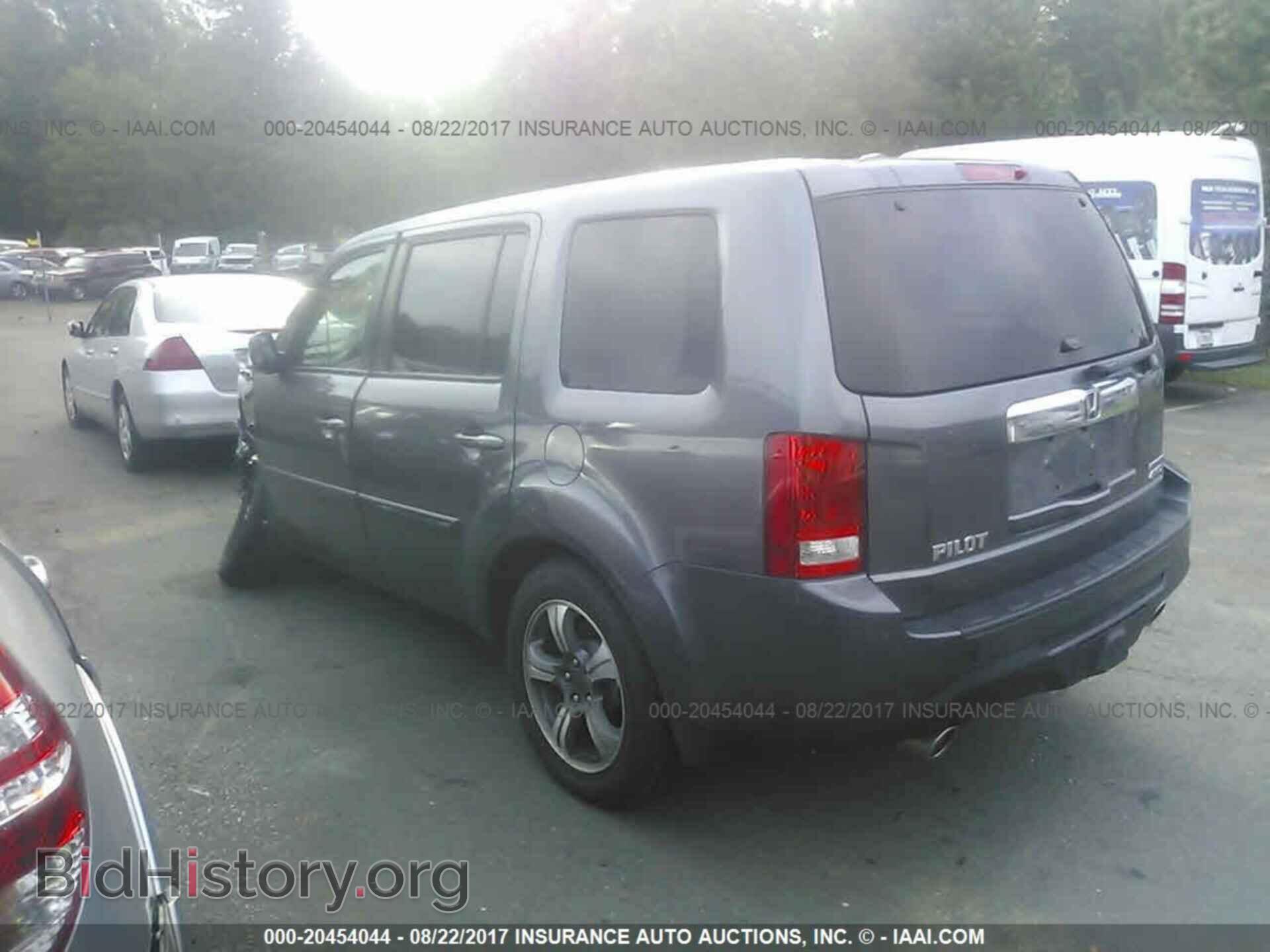 2015 Honda Pilot - VIN: 5FNYF4H38FB010342 - Фото 3