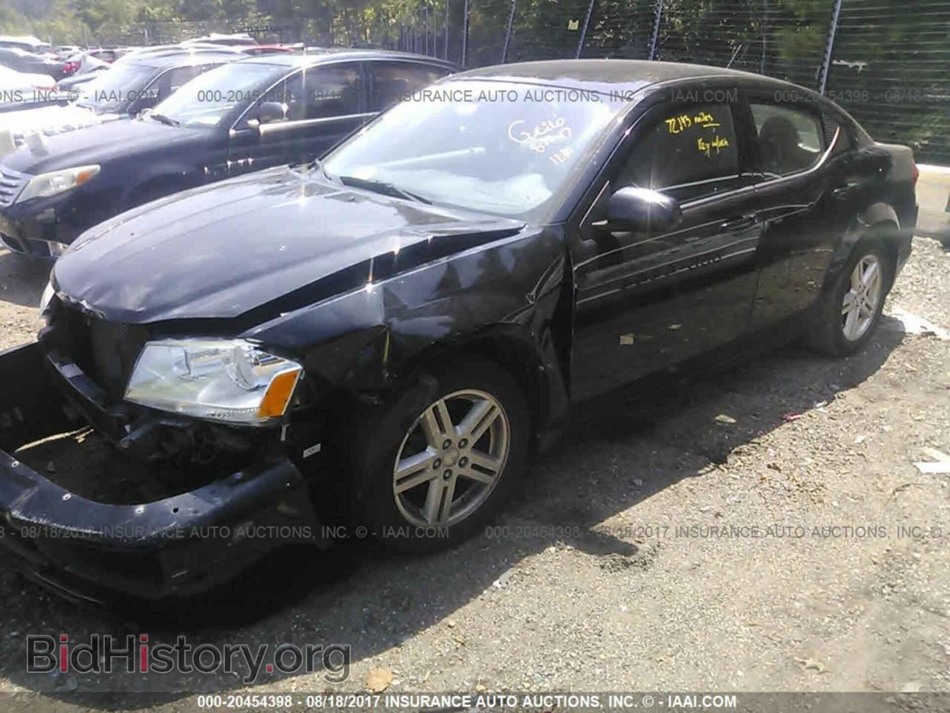 2012 Dodge Avenger - VIN: 1C3CDZCB8CN142112 - Photo 2
