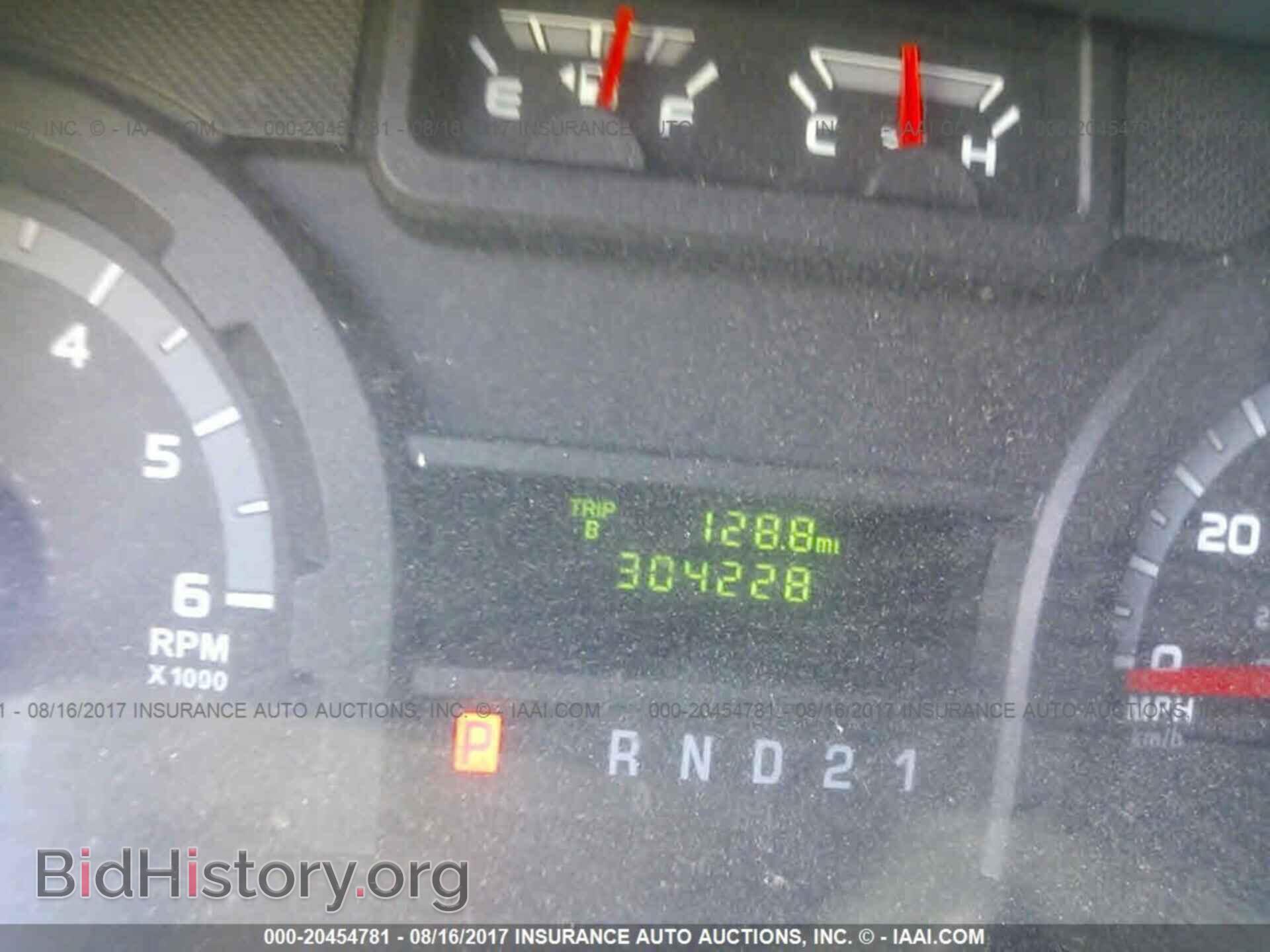 2011 Ford Econoline - VIN: 1FTNE2EL5BDA39927 - Фото 7