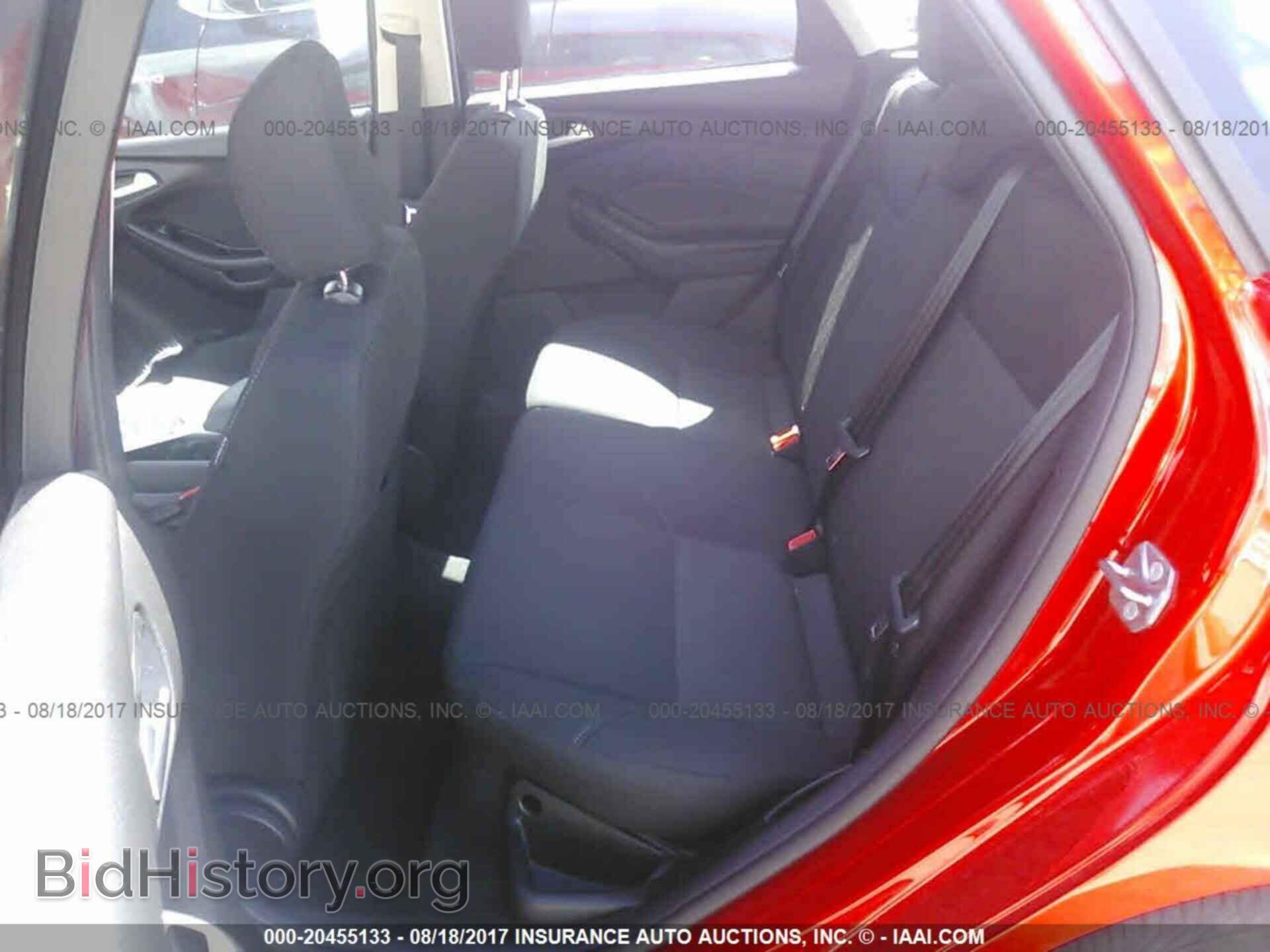 2017 Ford Focus - VIN: 1FADP3K26HL249190 - Photo 8