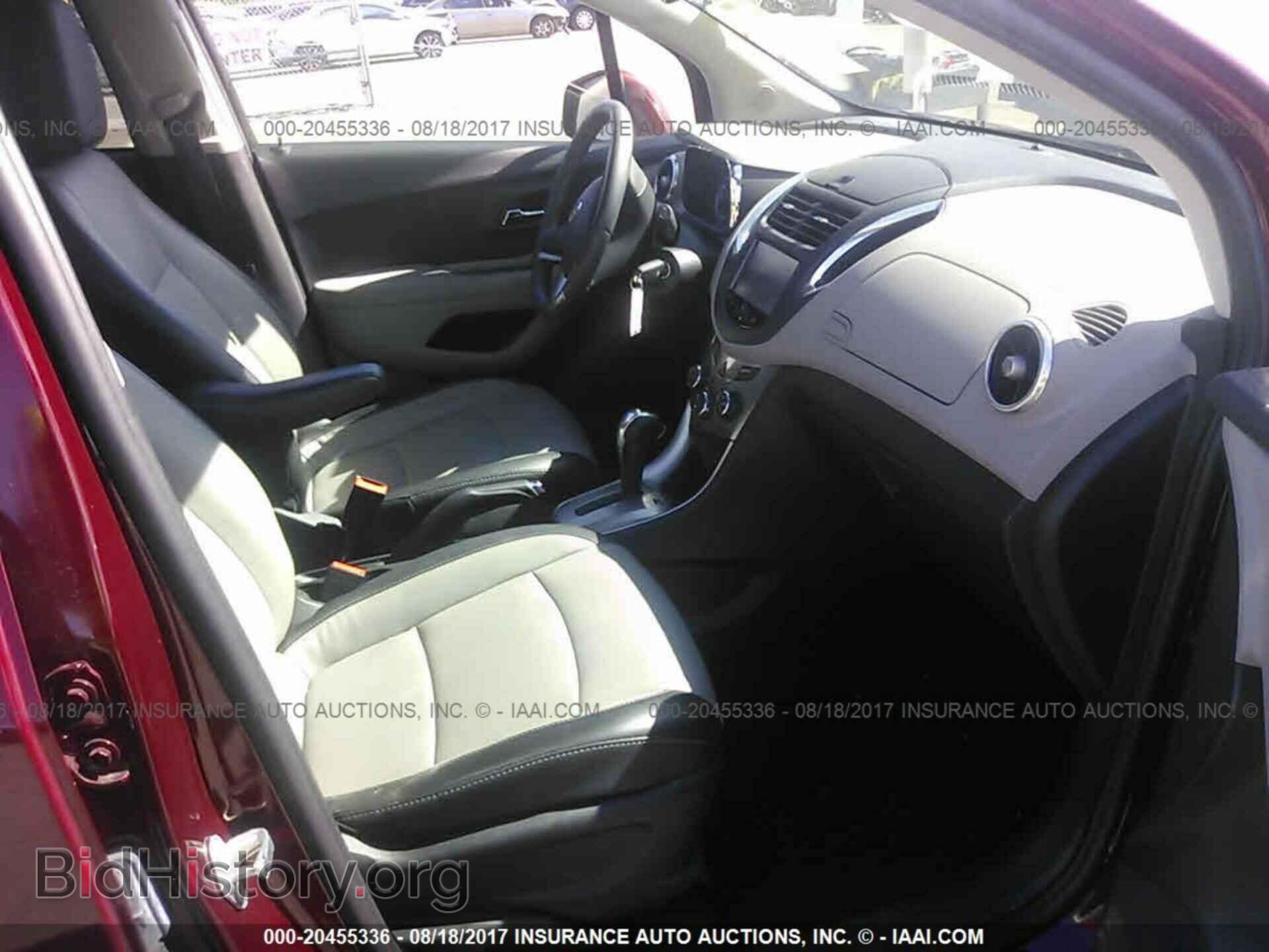 2016 Chevrolet Trax - VIN: 3GNCJMSB0GL161663 - Photo 5
