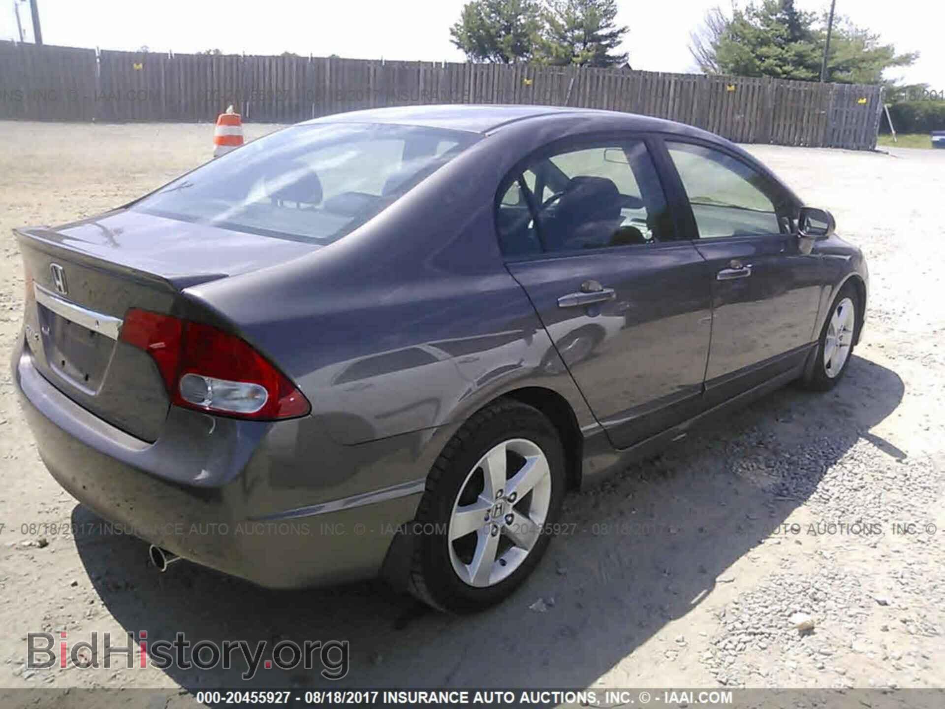 2011 Honda CIVIC (VIN 19XFA1F68BE013632) — фото 4 из 10