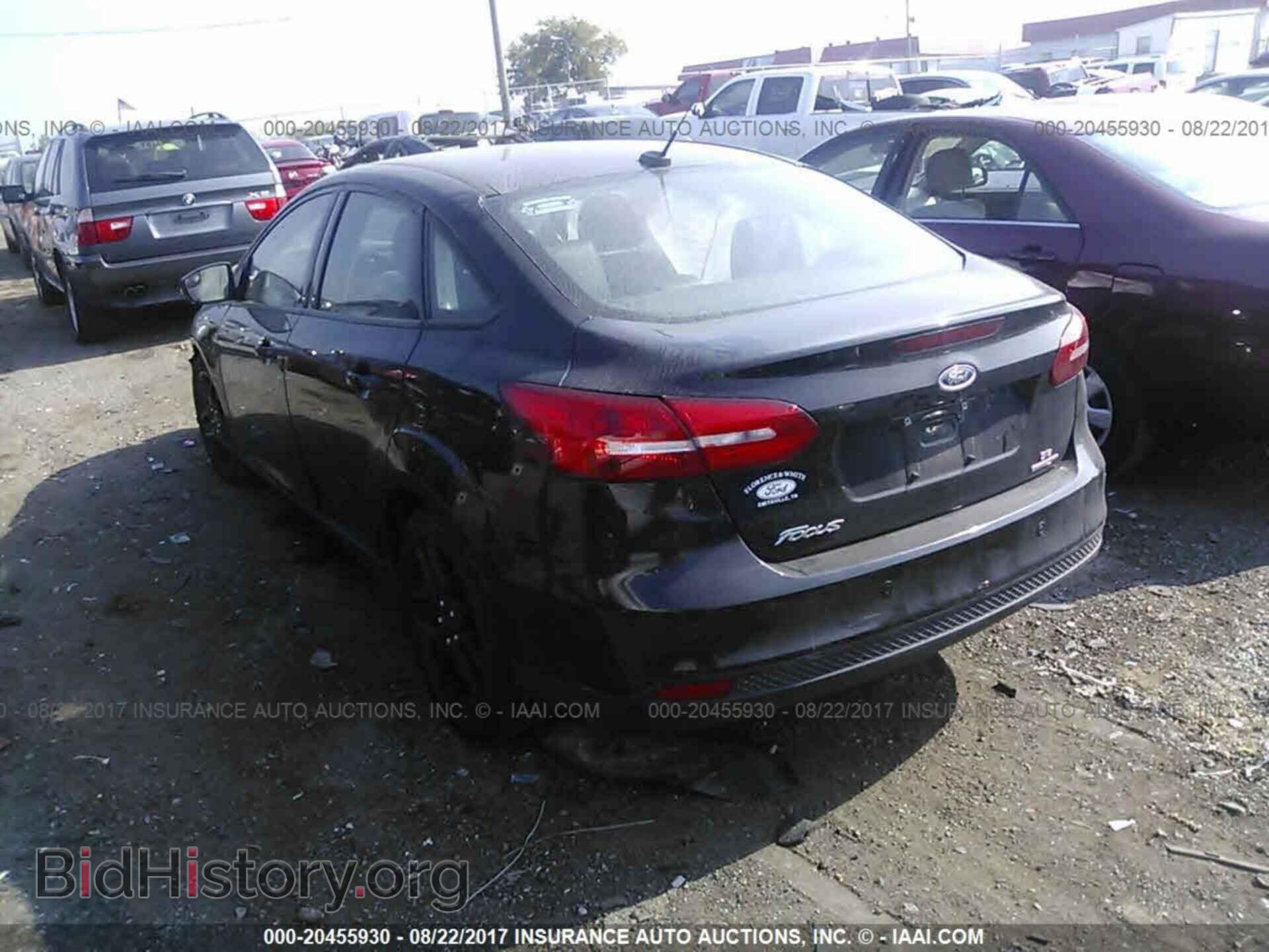 2016 Ford Focus - VIN: 1FADP3F28GL231251 - Фото 3