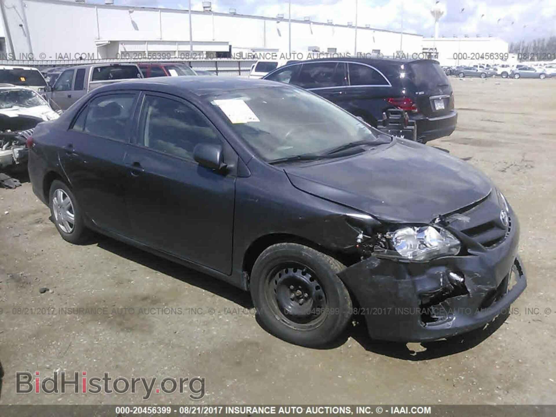 Photo 5YFBU4EEXDP159368 - Toyota Corolla 2013