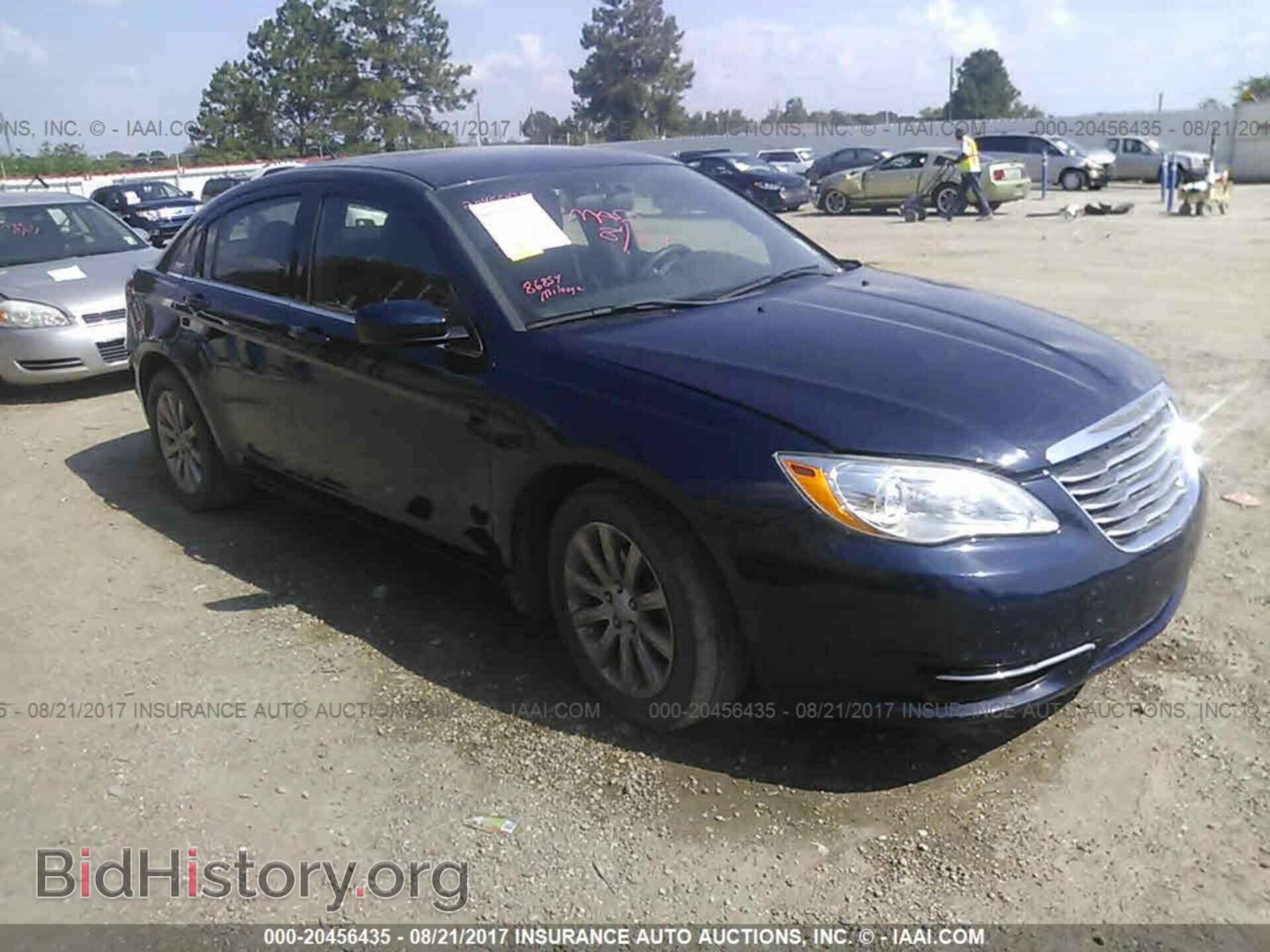 Фотография 1C3CCBBB2DN674601 - Chrysler 200 2013
