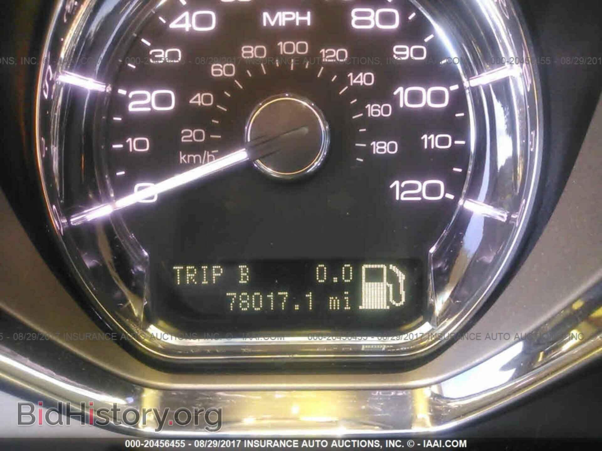 2012 Lincoln Mkt - VIN: 2LMHJ5FR8CBL55049 - Фото 7