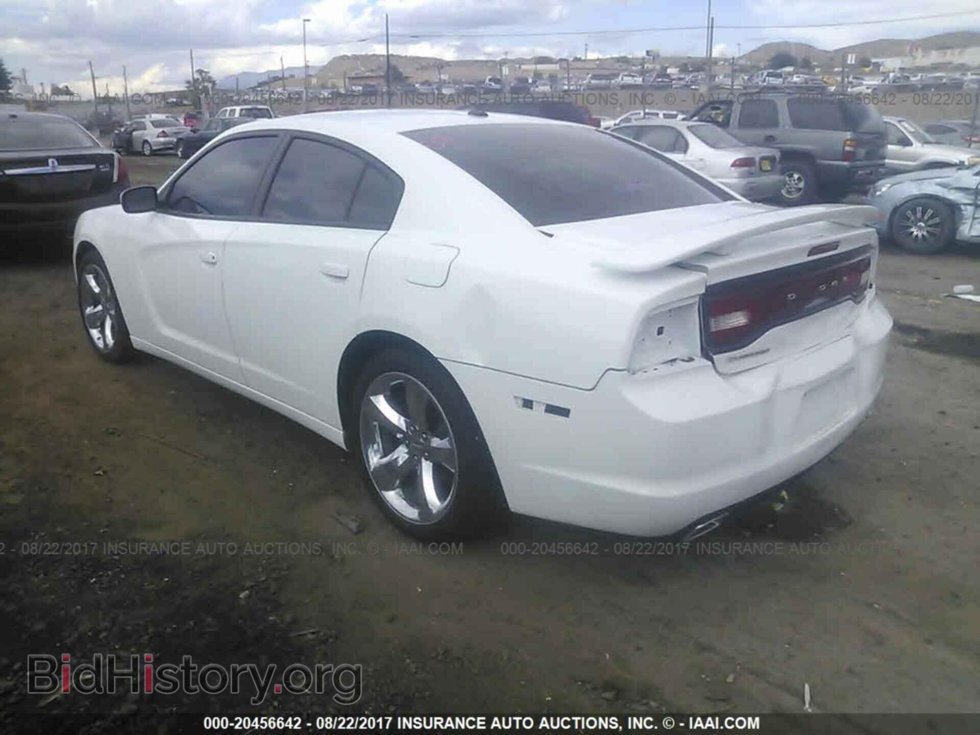 2014 Dodge Charger - VIN: 2C3CDXHG4EH147909 - Фото 3