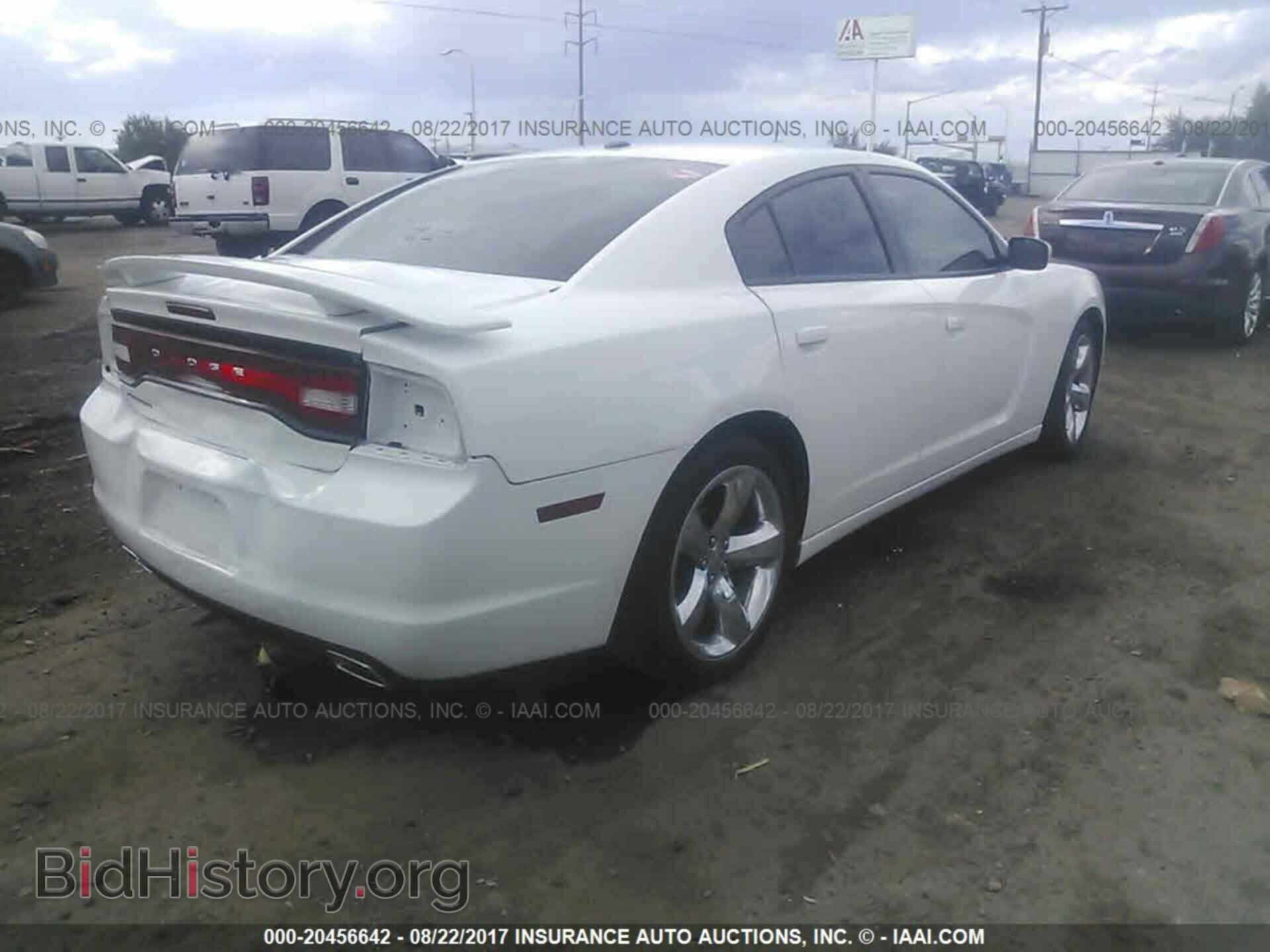 2014 Dodge Charger - VIN: 2C3CDXHG4EH147909 - Фото 4
