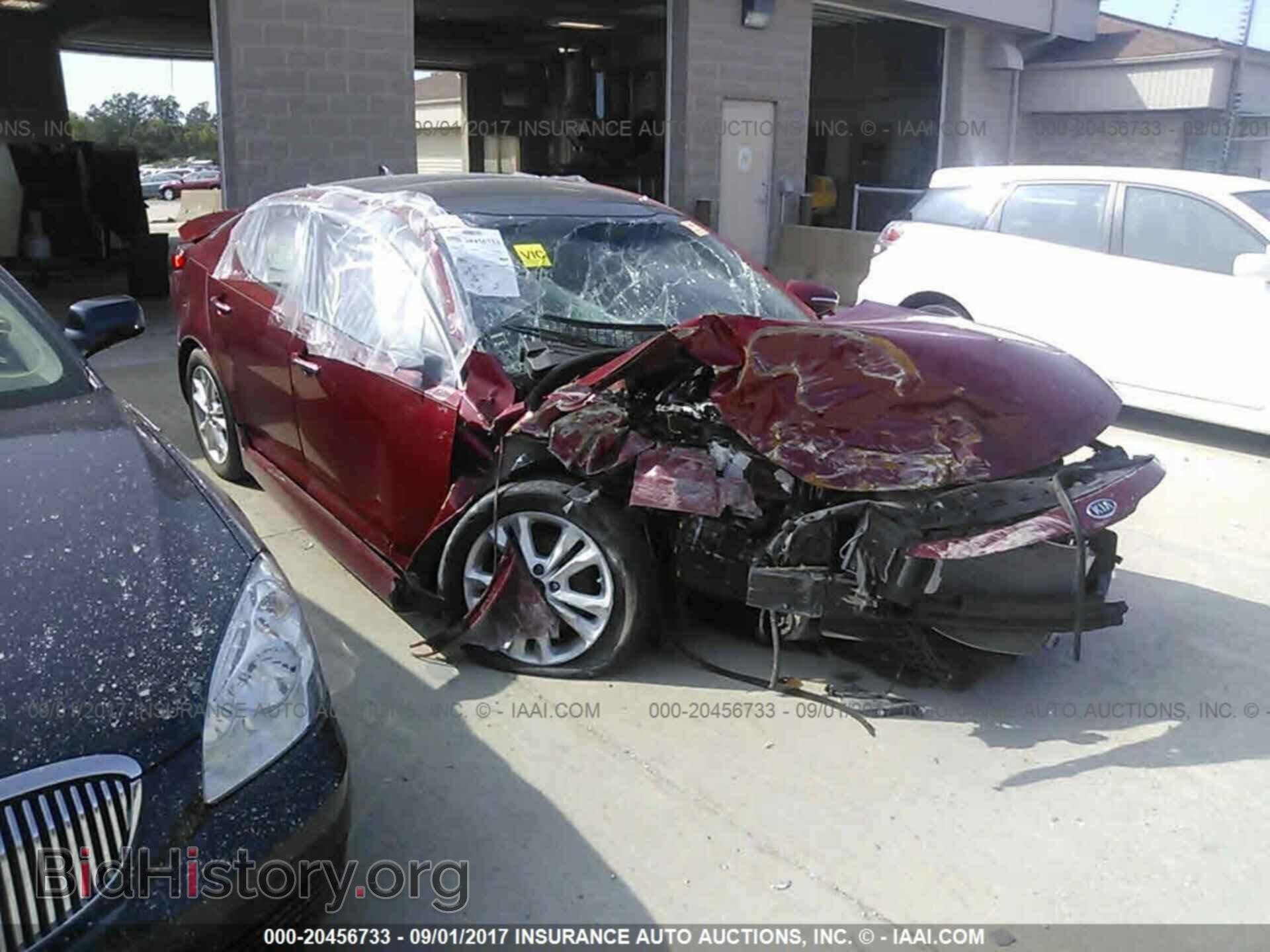 Фотография KNAGN4A76B5064940 - Kia Optima 2011