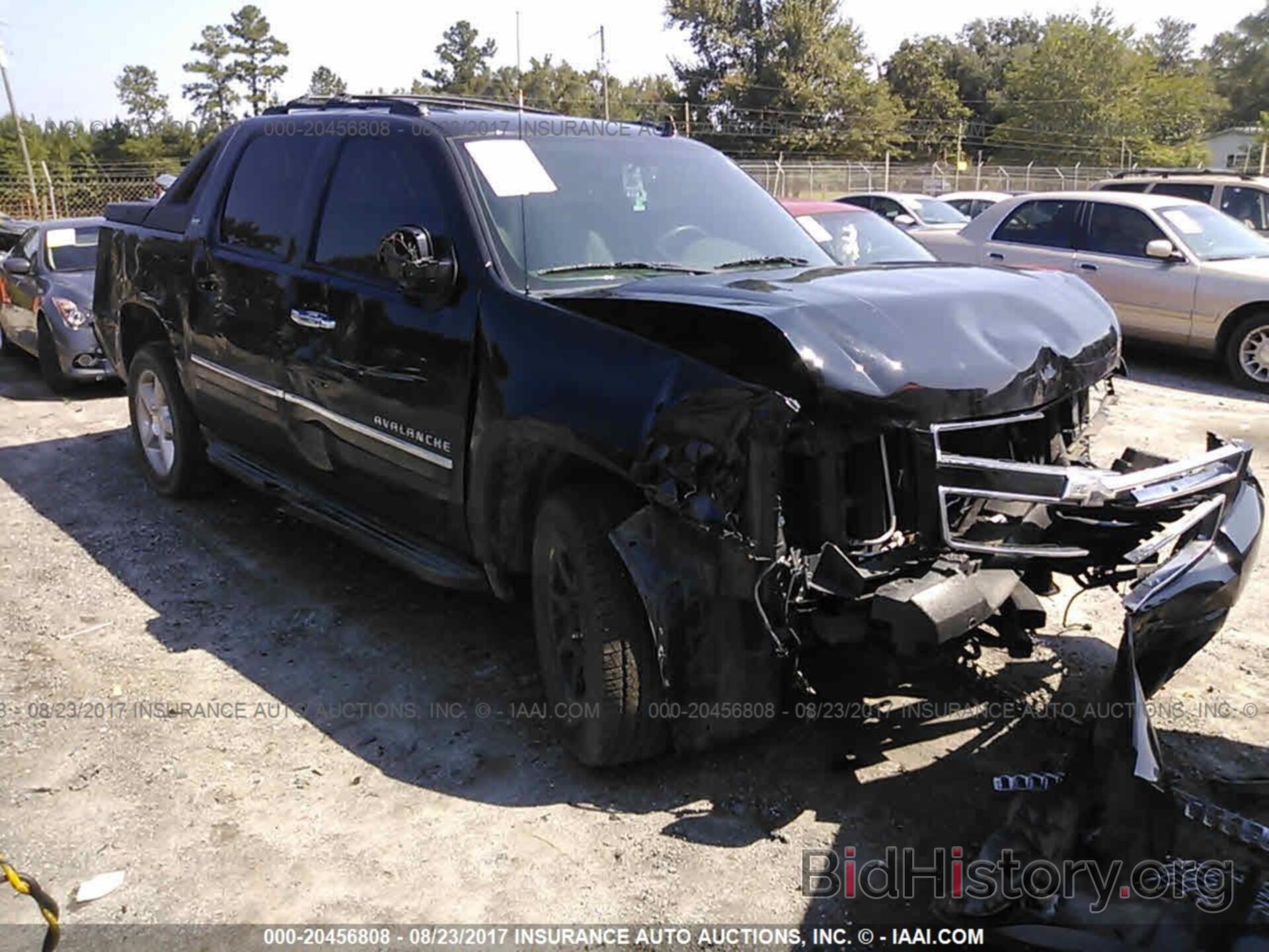 Photo 3GNTKGE79CG157765 - Chevrolet Avalanche 2012