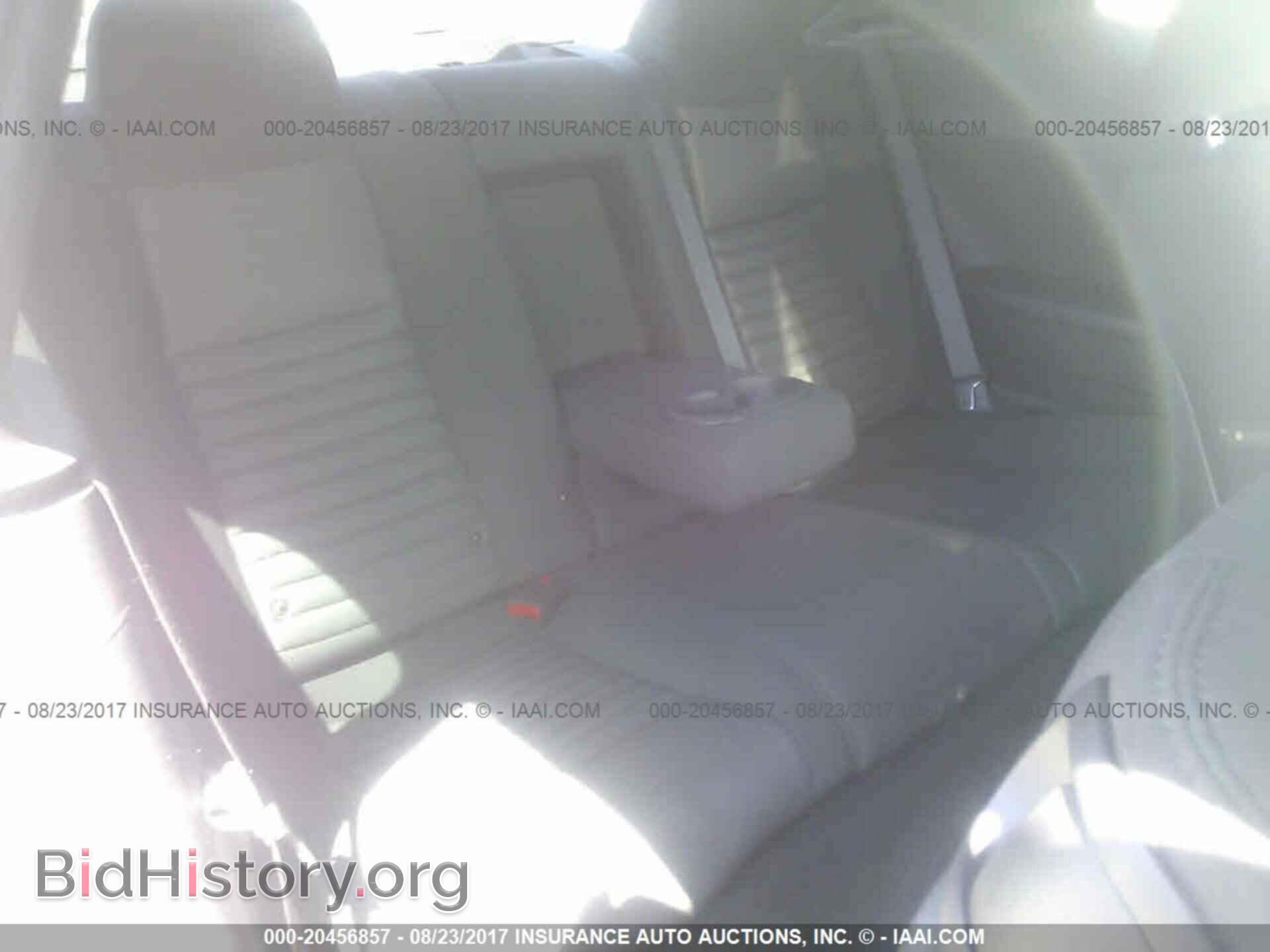 2013 Dodge Challenger - VIN: 2C3CDYAG5DH535830 - Photo 8
