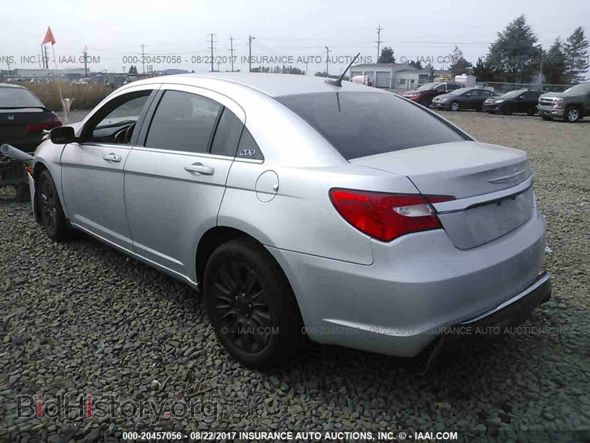 2012 Chrysler 200 - VIN: 1C3CCBAB2CN288163 - Фото 3